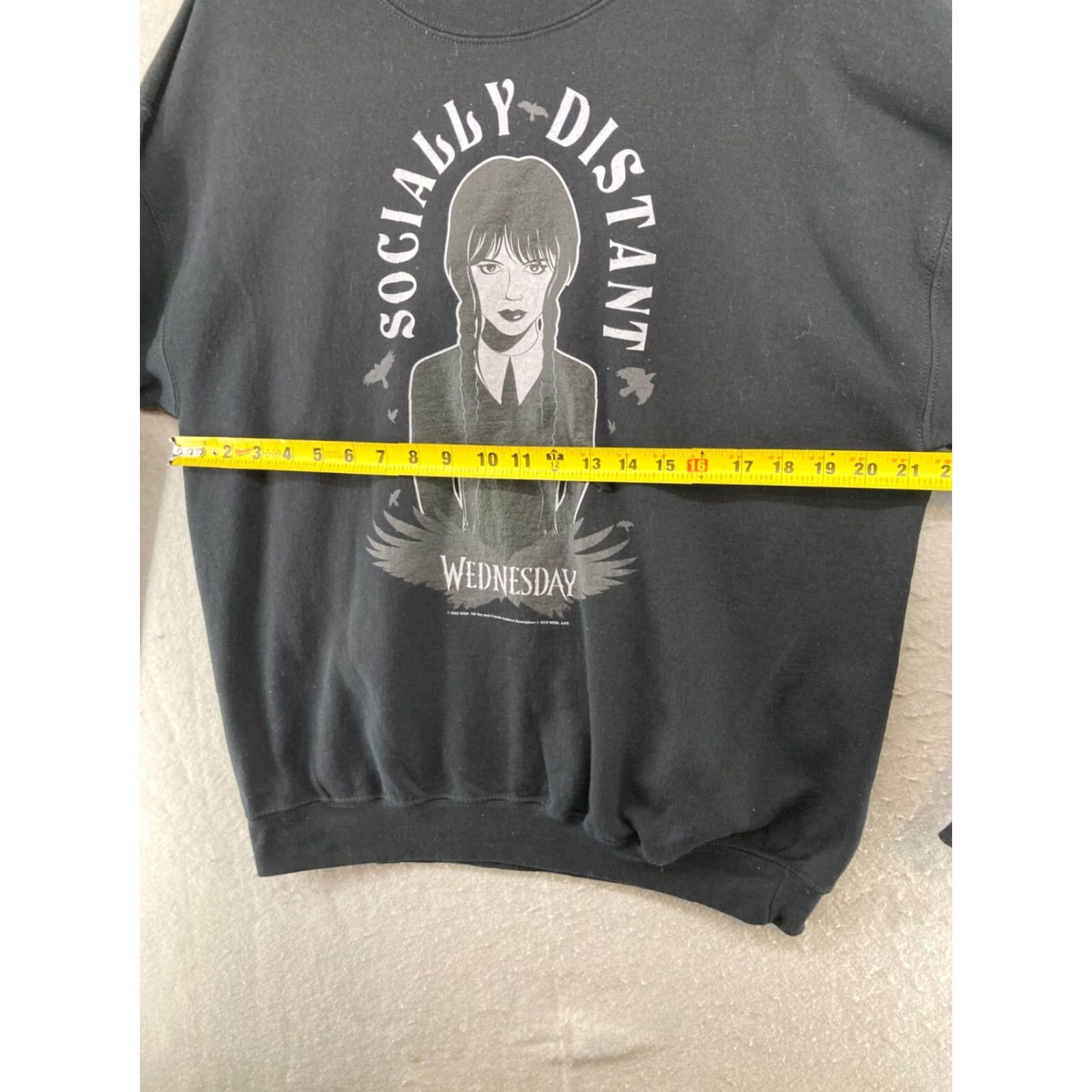 Vintage VINTAGE Socially Distant Wednesday Womens Sweater XL Black Size XL / US 12-14 / IT 48-50 - 3 Thumbnail