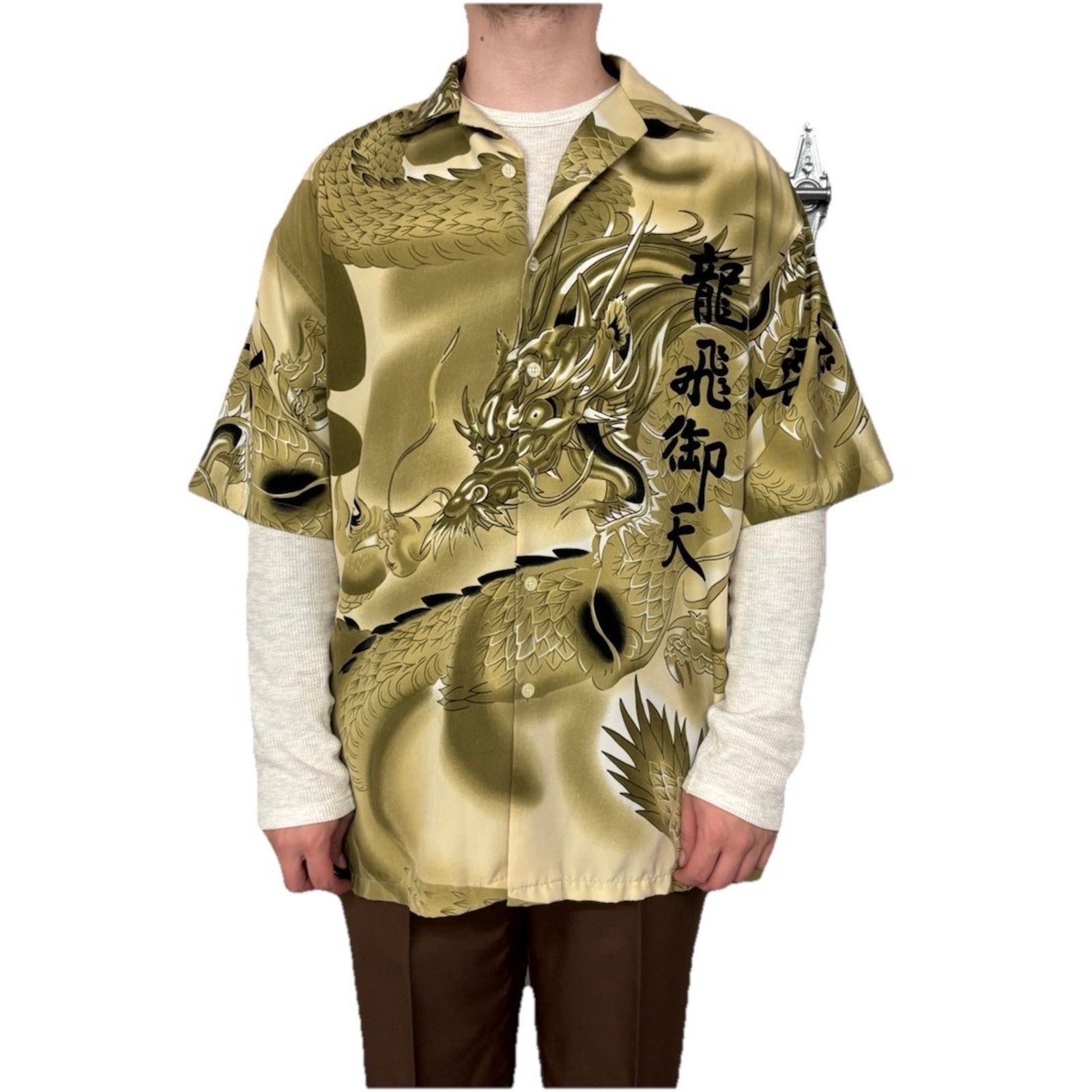 Vintage Vintage Y2K Dragon Print Button Up Shirt Size US XL / EU 56 / 4 - 1 Thumbnail