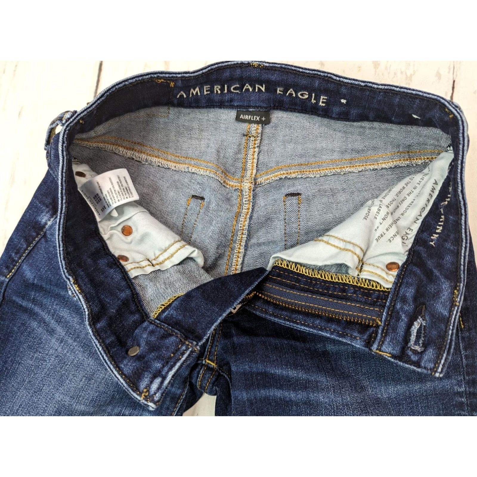 American Eagle Outfitters VINTAGE? No — American Eagle Airflex+ Skinny Jeans Womens 26x28 Blue Denim Stretch Jeans Size 26" / US 2 / IT 38 - 7 Thumbnail