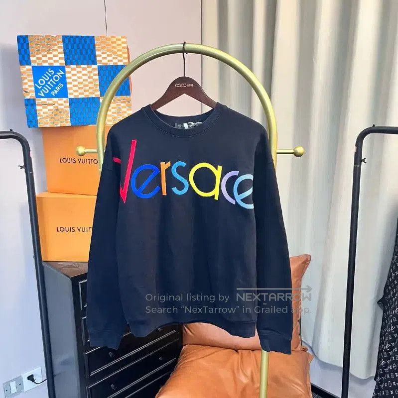 Versace Versace Women's Black Cotton Sweatshirt Size S . Size S / US 4 / IT 40 - 1 Thumbnail