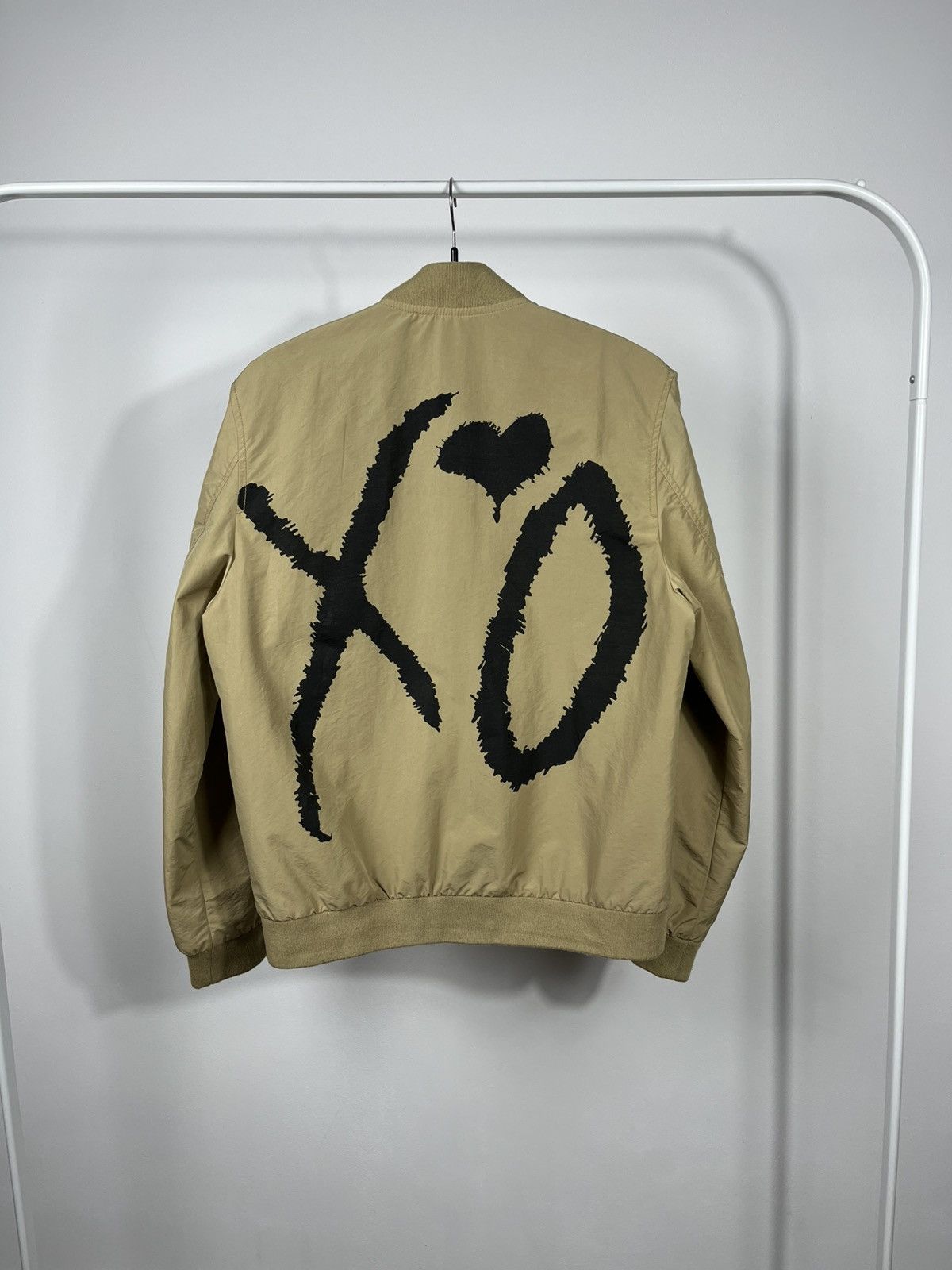 H&M H&M XO Bomber Jacket Beige Full Zip Streetwear Size US S / EU 44-46 / 1 - 12 Thumbnail