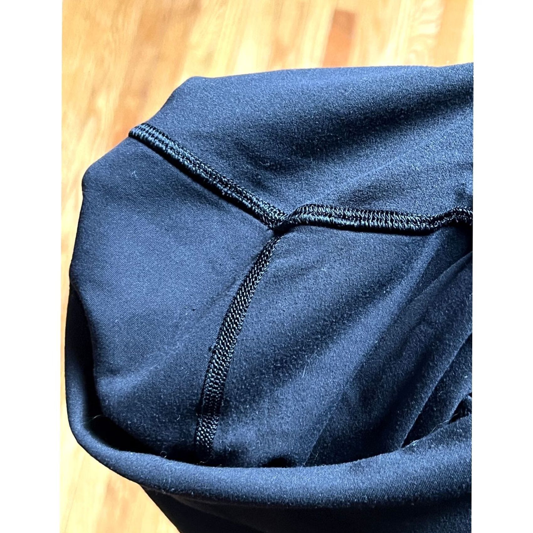 Lululemon Lululemon Chopped Legging Shorts Women S Black Regular Leggings Size S Womens Shoes? Size 28" / US 6 / IT 42 - 7 Thumbnail