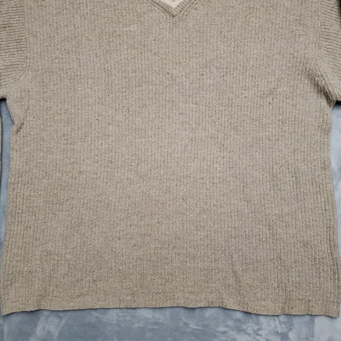 Eddie Bauer Eddie Bauer Mens L Brown Lambswool Blend V-neck Pullover Sweater Classic Casual Size US L / EU 52-54 / 3 - 2 Thumbnail