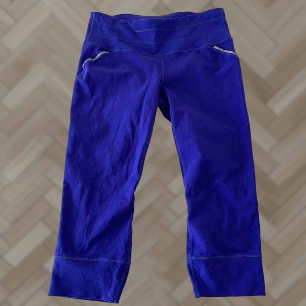 Athleta Athleta Leggings Cropped Women's M Purple Yoga Running Activewear Size 32" / US 10 / IT 46 - 1 Thumbnail