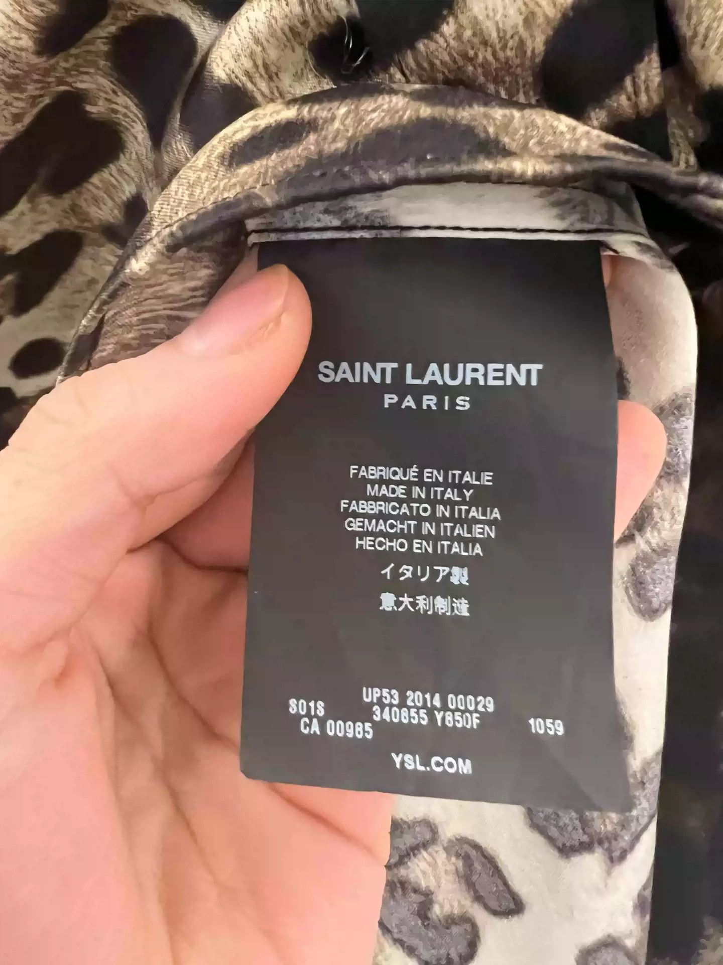 Saint Laurent Paris Saint Laurent SLP14 Autumn/Winter silk leopard print shirt- Size US M / EU 48-50 / 2 - 4 Thumbnail