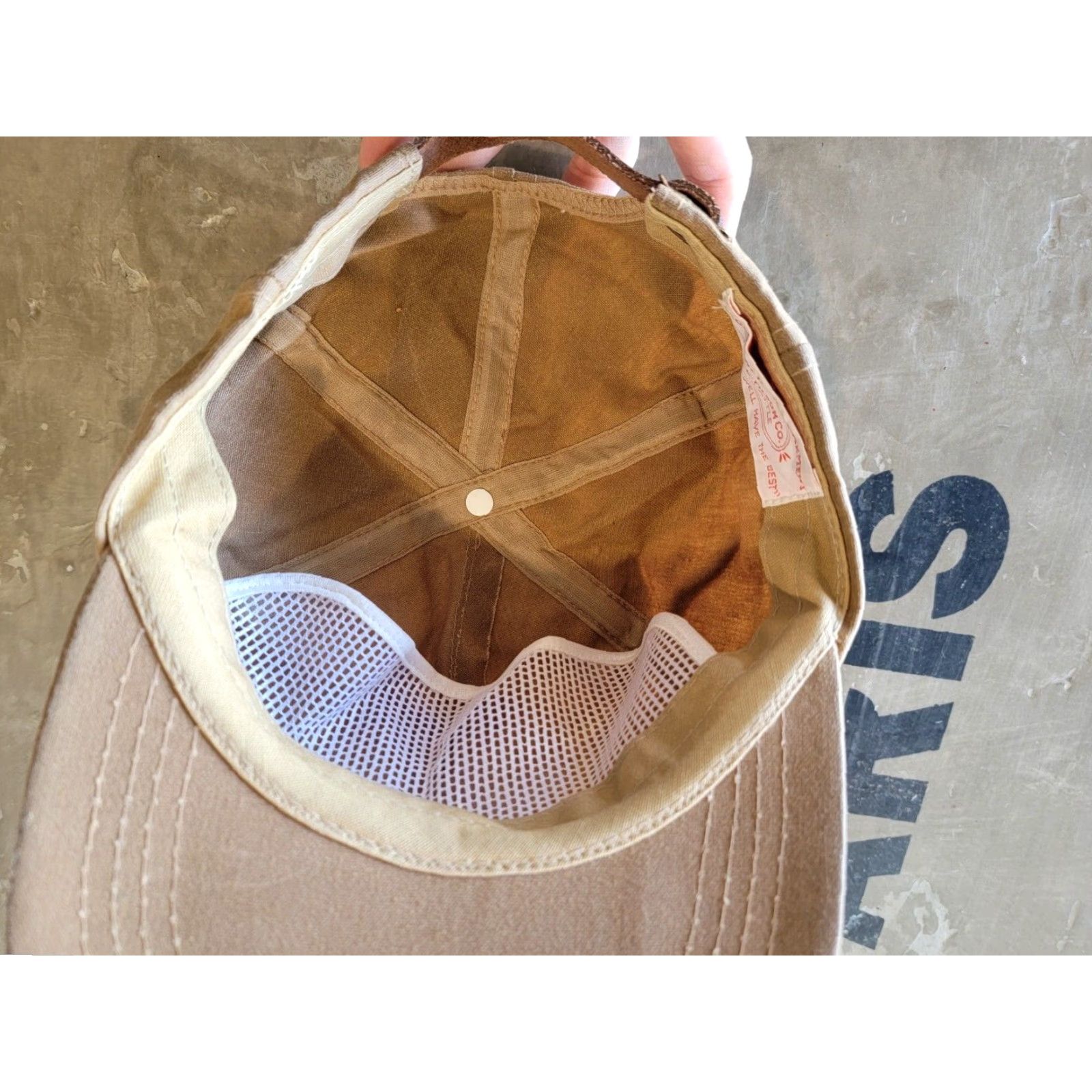 Filson VINTAGE Filson WAXED CANVAS HUNTING HAT WITH LEATHER STRAP Baseball Cap Men Free Brown Skinny Strap Hat Mens Hunter Cap Size ONE SIZE - 5 Thumbnail