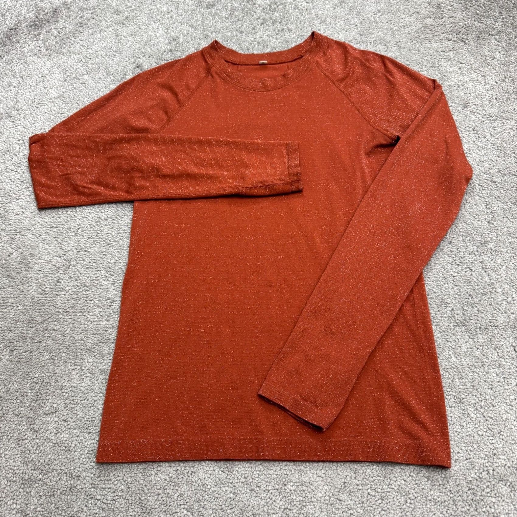 Athleta Athleta Momentum Glitter Sparkle Long Sleeve Shirt Womens Small Orange Crew Neck Shirt Size XS / US 0-2 / IT 36-38 - 2 Thumbnail