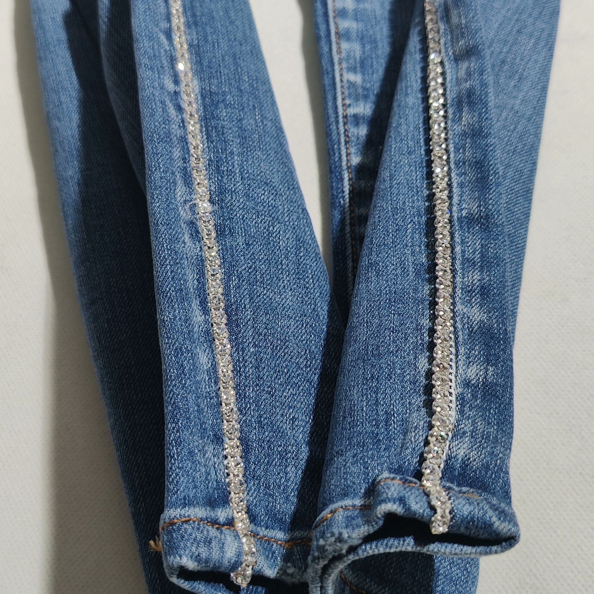 Amiri blue distressed jeans with rhinestone details Size US 29 - 2 Thumbnail