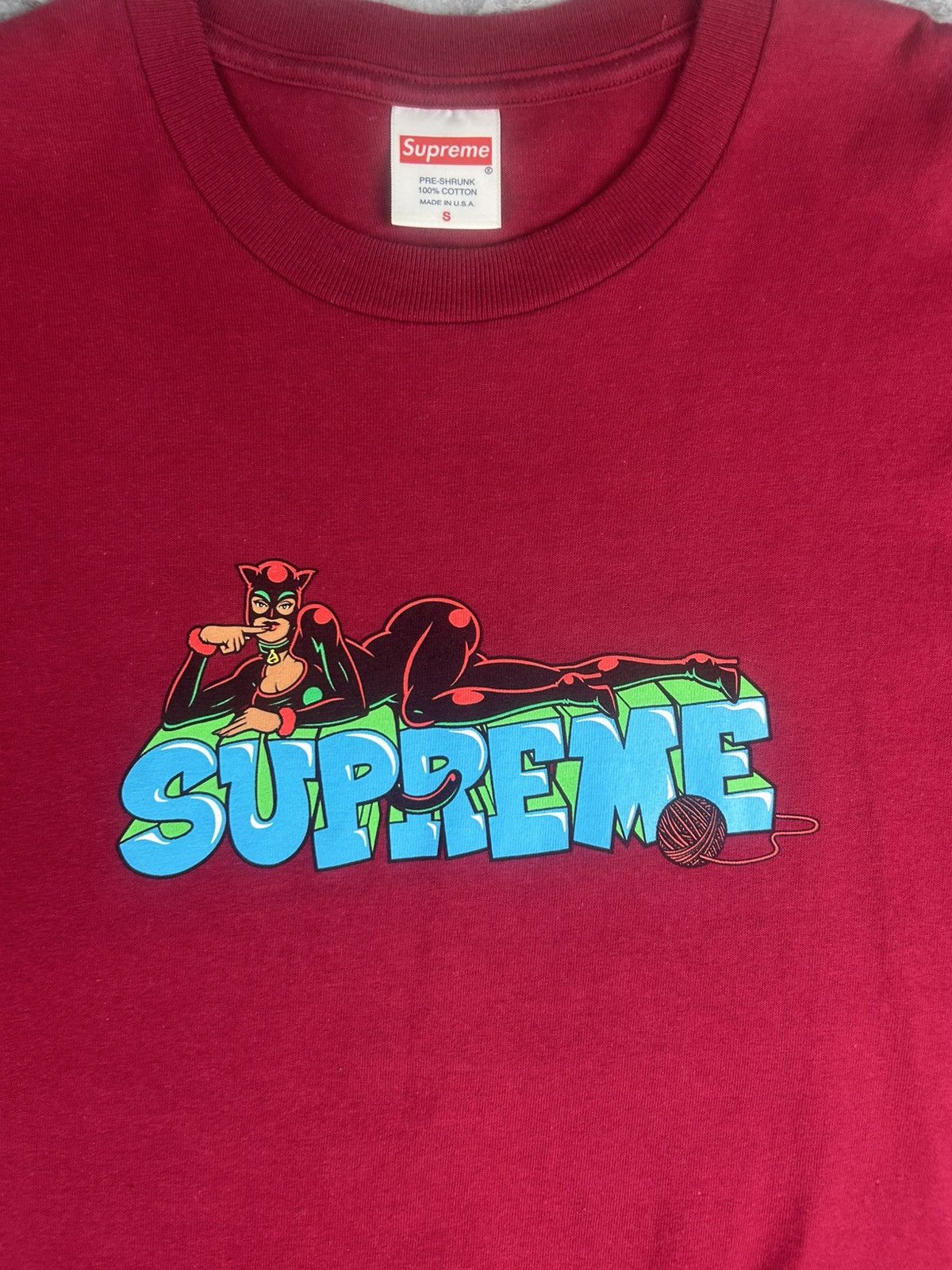 Supreme Supreme Catwoman ‘Cardinal’ Tee - Size Small Size US S / EU 44-46 / 1 - 6 Thumbnail