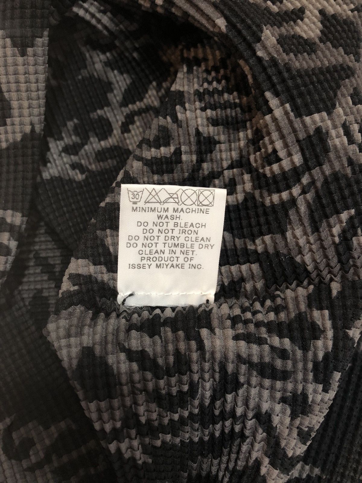 Issey Miyake Issey Miyake Me Pleated Top Size XS / US 0-2 / IT 36-38 - 4 Thumbnail