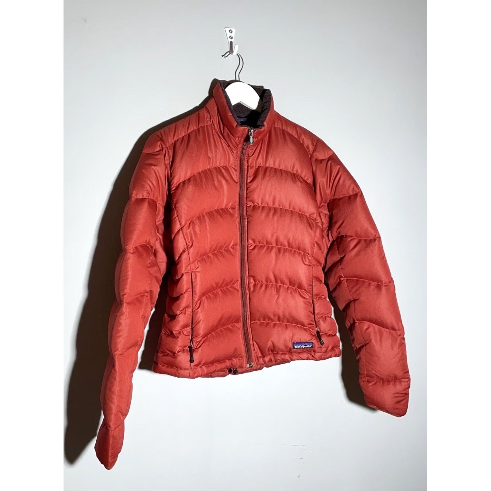 Patagonia Patagonia Jacket Puffer Women M Orange Down Zip 1/2 1/4 Full Zip Lightweight Pockets Logo Regular Size: M Womens Fall Winter Size M / US 6-8 / IT 42-44 - 2 Thumbnail