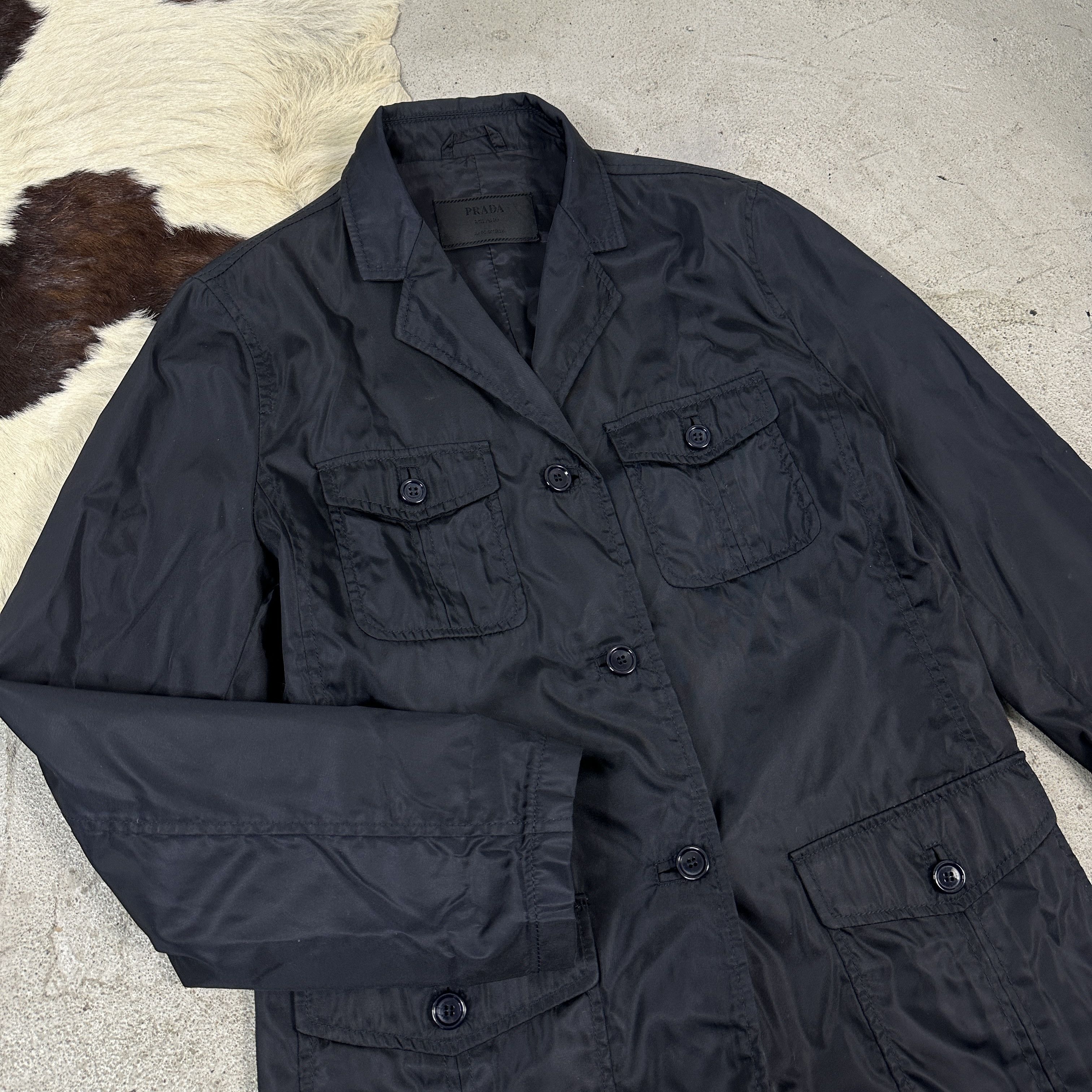 Prada × Vintage Vintage Nylon Preppy Elegant Old Money Prada Coat 00s Size M / US 6-8 / IT 42-44 - 9 Thumbnail