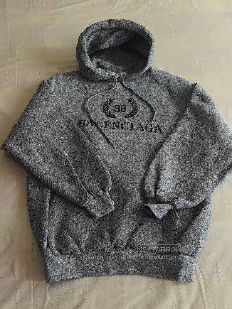 Balenciaga Balenciaga Wheat ear letter hooded and velvet sweater long Size US XS / EU 42 / 0 - 3 Thumbnail