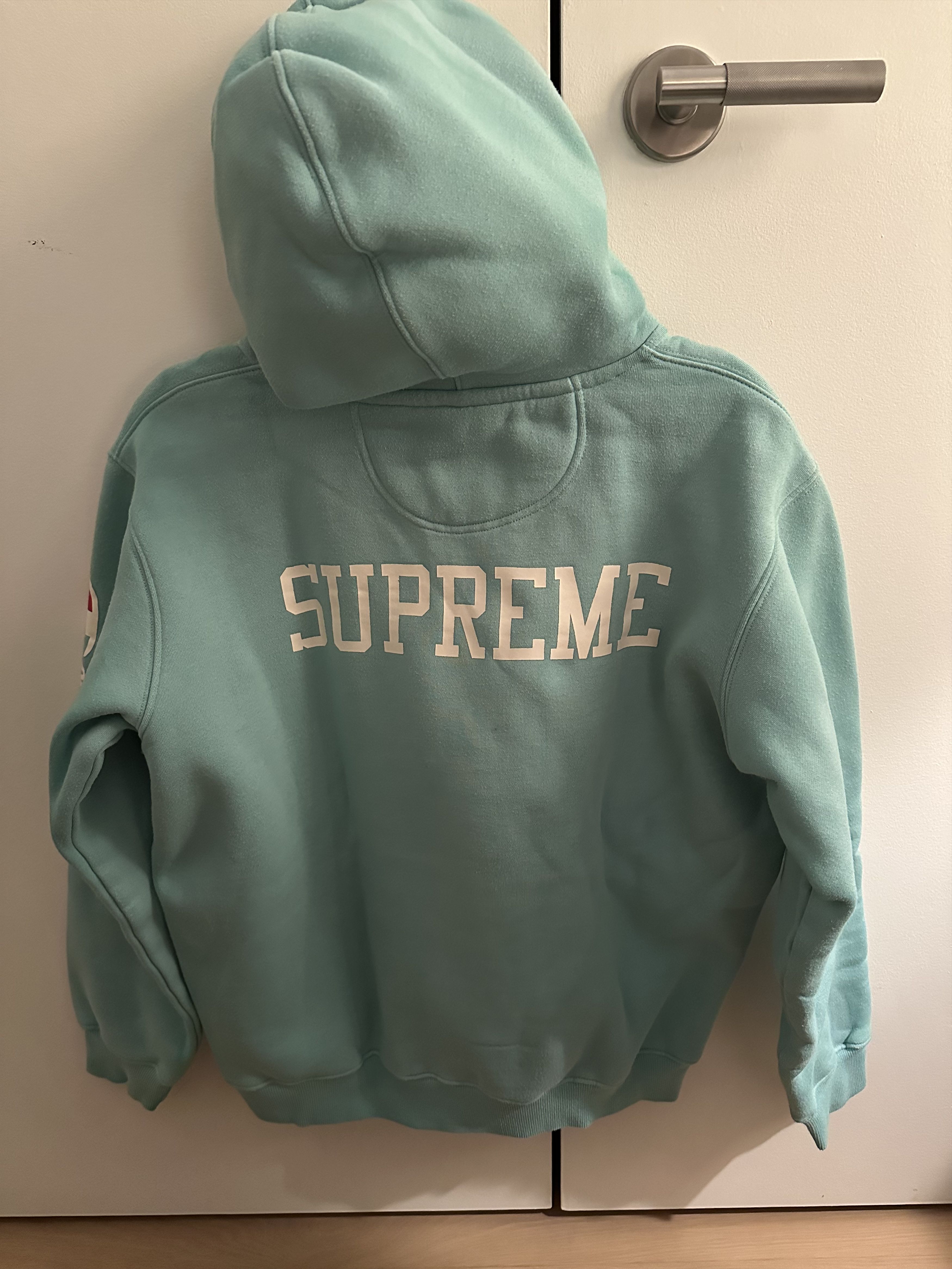 Champion × Supreme Supreme Champion Hooded Sweatshirt Size US M / EU 48-50 / 2 - 2 Thumbnail