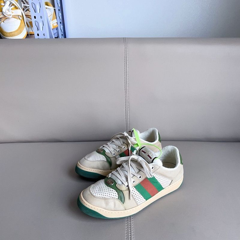 Gucci Gucci Screener Distressed Sneakers for Men - Size US 8 / EU 41 - 2 Thumbnail