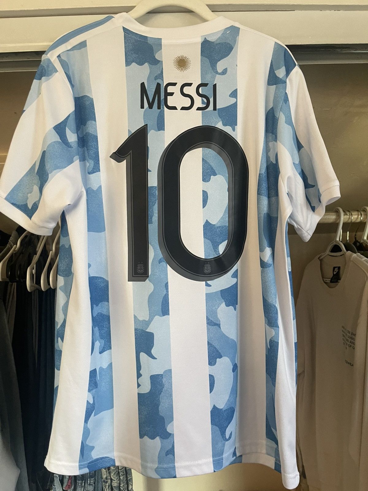 Adidas 2021 Argentina Messi jersey Size US M / EU 48-50 / 2 - 2 Thumbnail