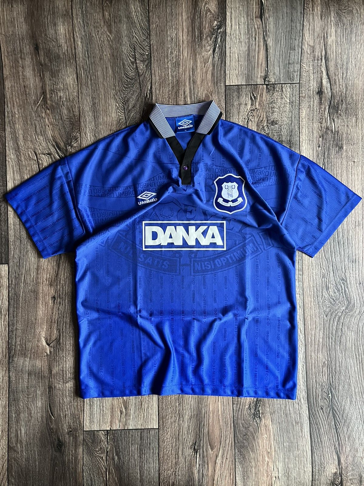 Umbro × Vintage Vintage Umbro Everton Home Jersey Football Jersey 1995-1997 Size US XL / EU 56 / 4 - 1 Thumbnail