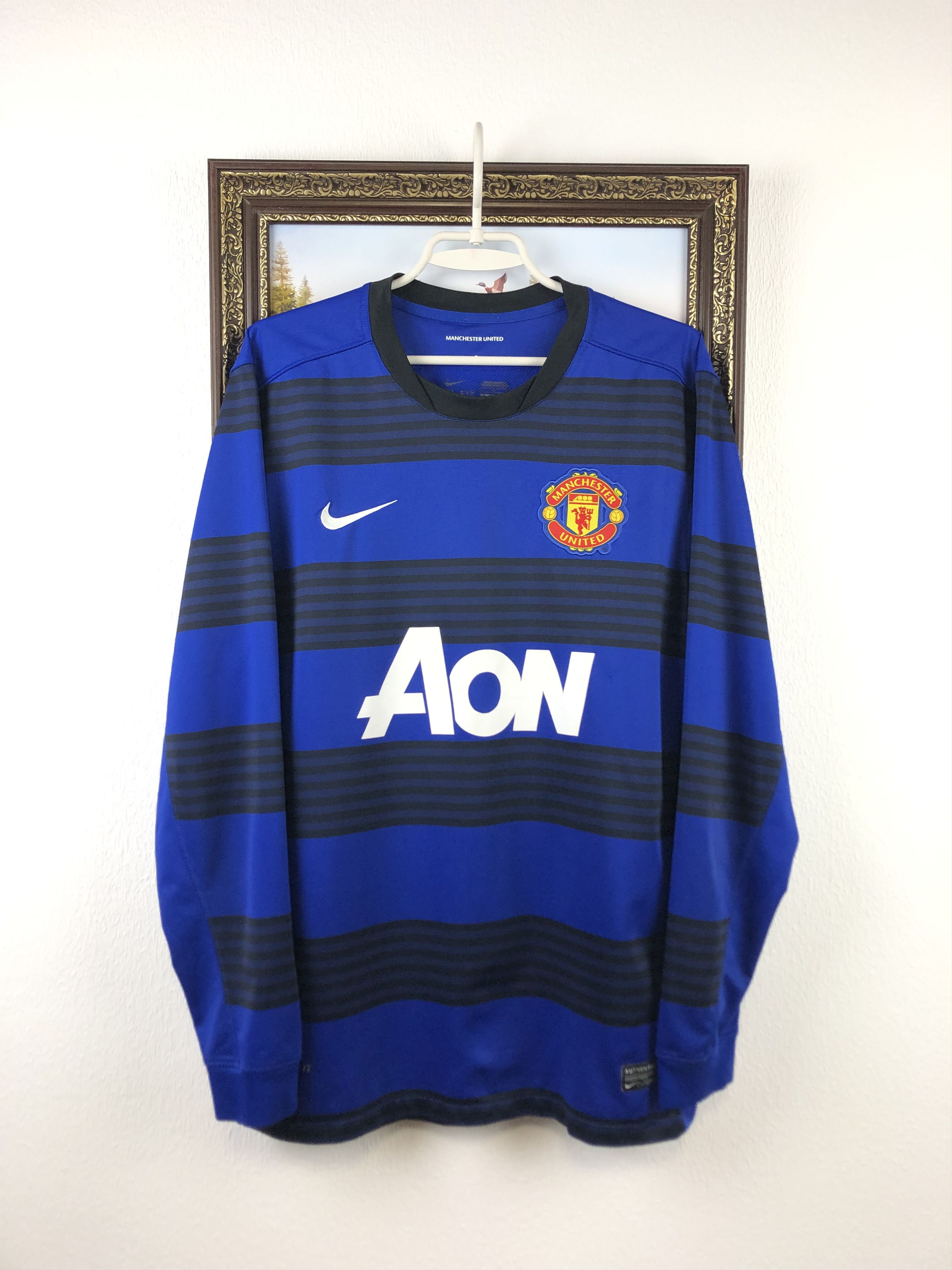 Nike × Vintage Manchester United shirt 2011 Soccer Nike Long Sleeve Jersey Size US L / EU 52-54 / 3 - 1 Thumbnail