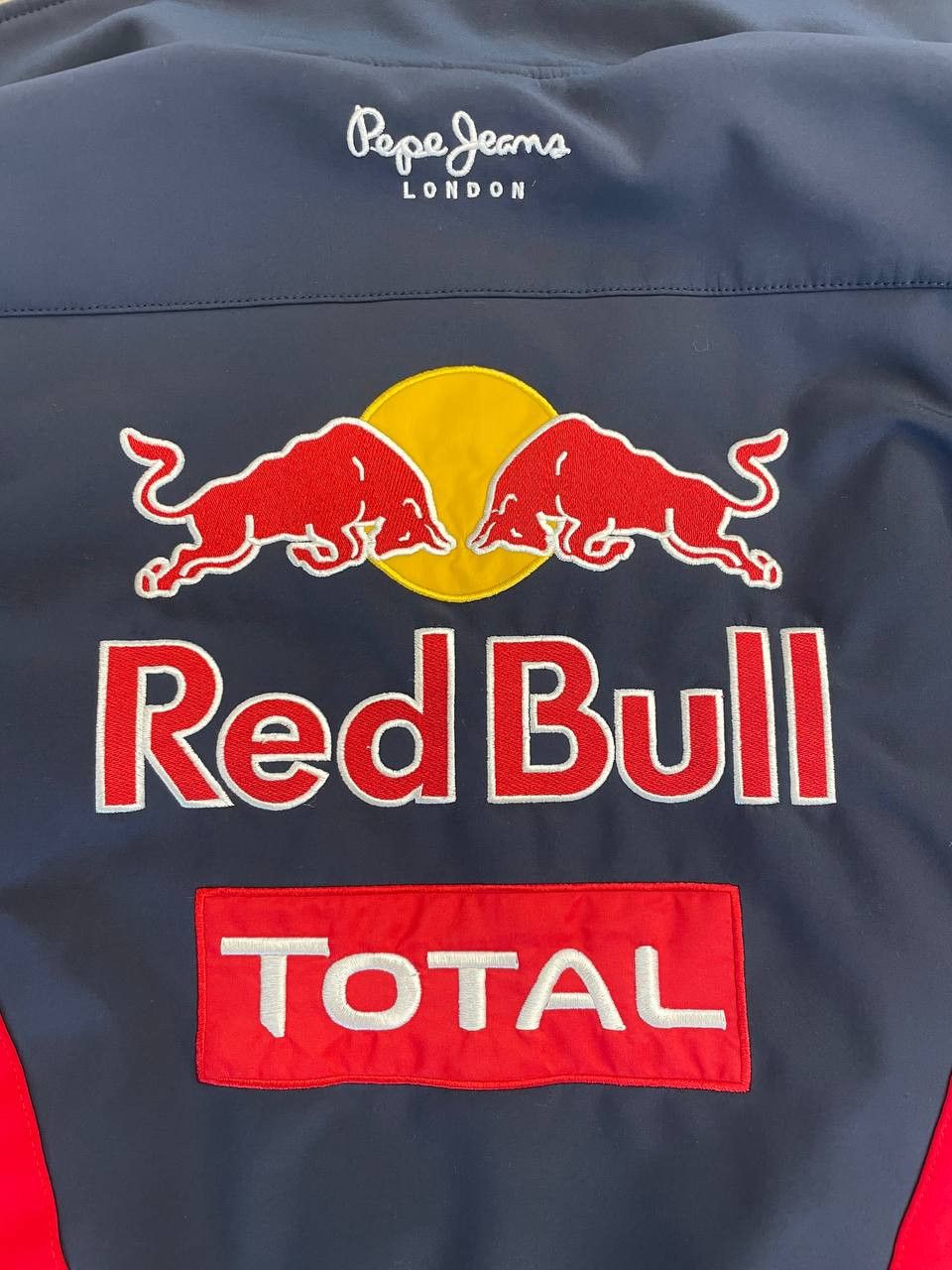 Pepe Jeans × Red Bull Pepe Jeans Red Bull Soft Shell Jacket Racing F1 Size M / US 6-8 / IT 42-44 - 4 Thumbnail