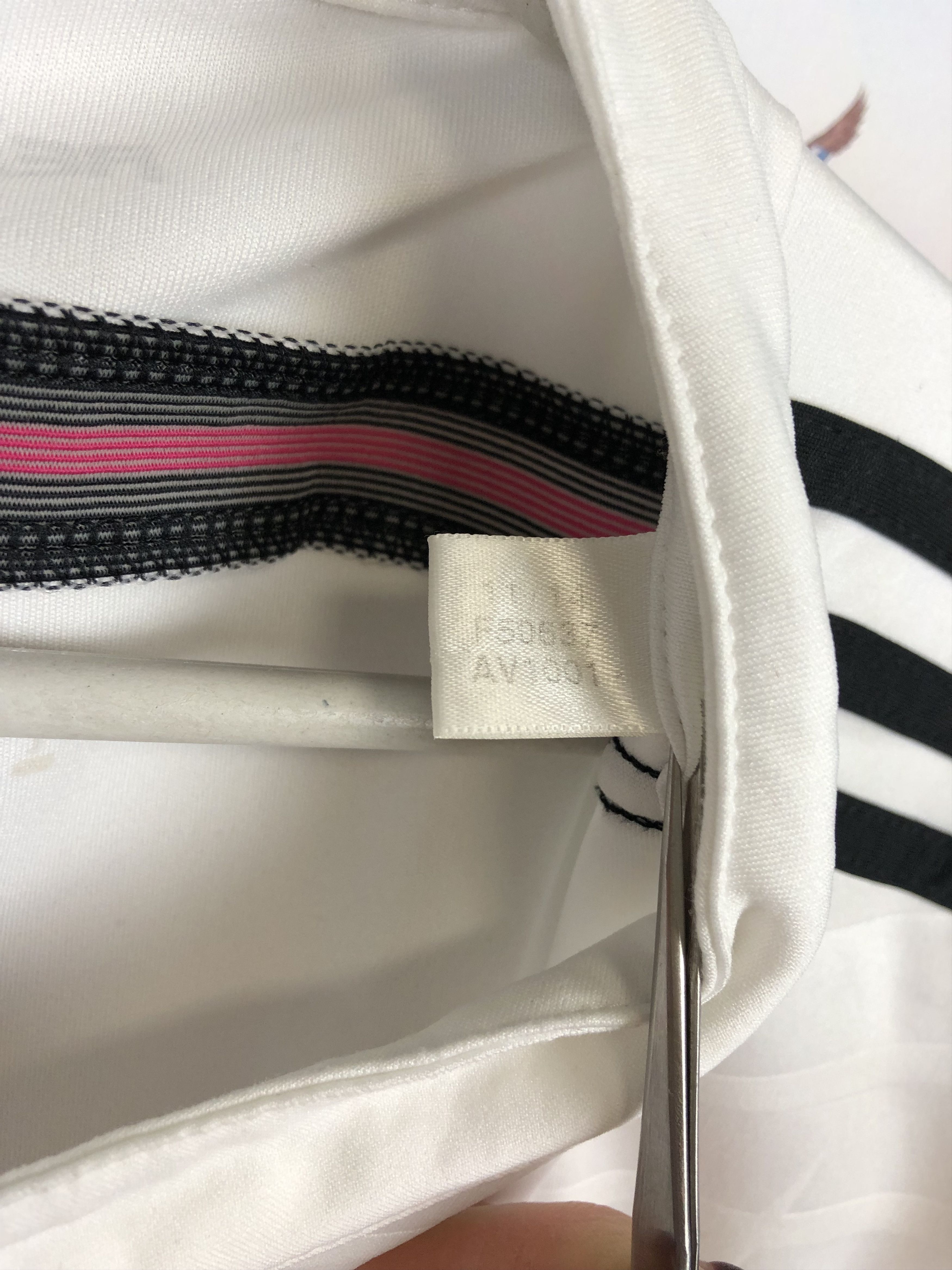 Adidas Real Madrid Home football shirt 2014 Soccer Adidas Jersey Size US XXL / EU 58 / 5 - 8 Thumbnail