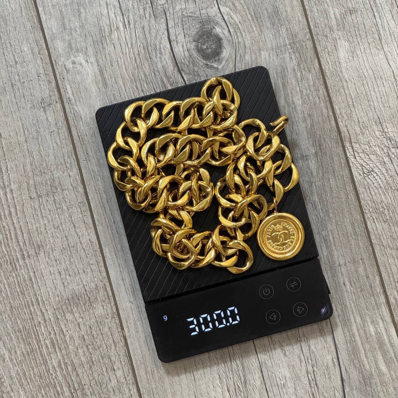 Chanel × Vintage Vintage 90s CHANEL Gold Plated Cambon 31 Rue Coin Chain Belt Size ONE SIZE - 12 Thumbnail