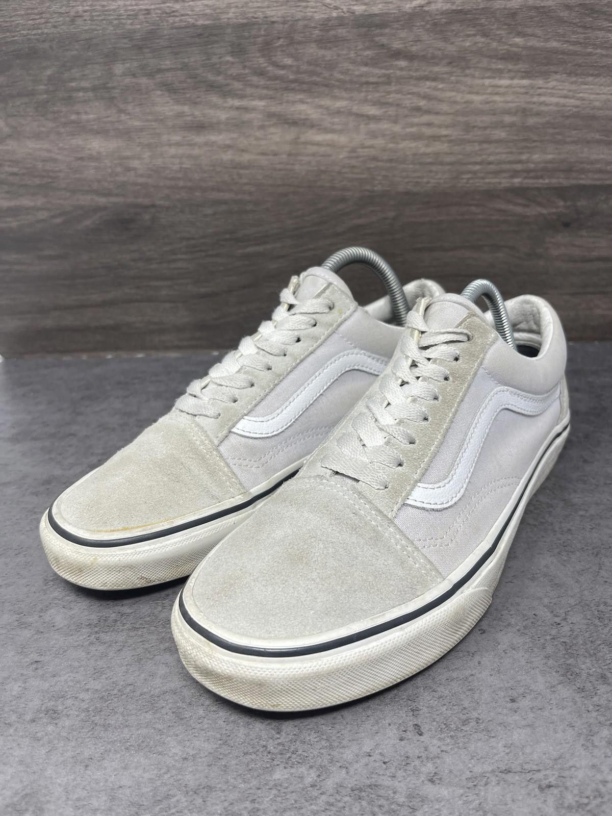 Vans Vans Old Skool Sneakers Womens Size 8 Cloud White Size US 8 / IT 38 - 2 Thumbnail