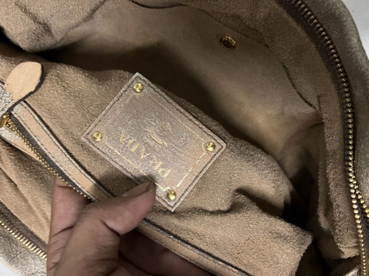 Prada Authentic Prada saffiono Leather Size ONE SIZE - 6 Thumbnail