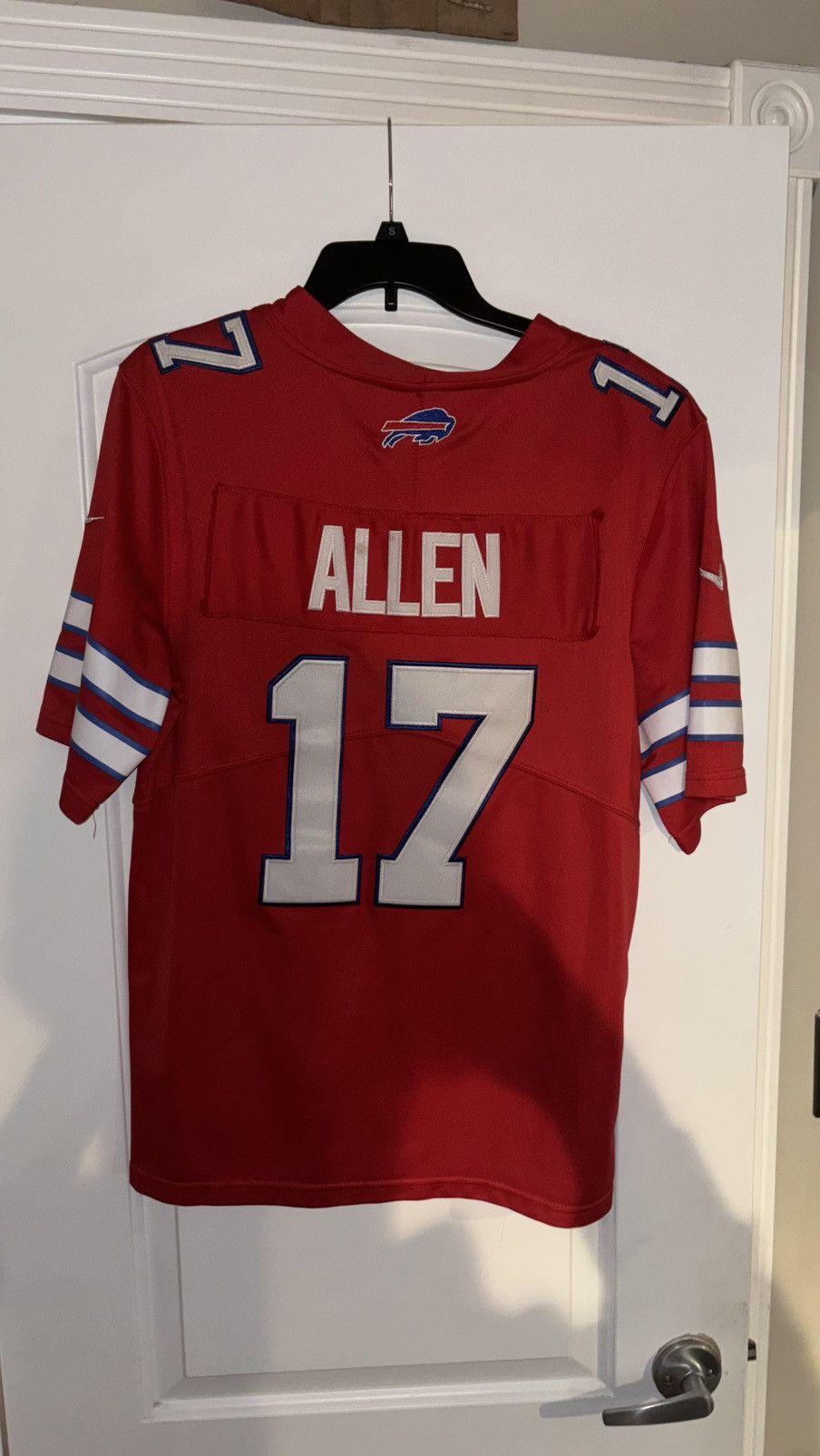 NFL BUFFALO BILLS JOSH ALLEN JERSEY Size US S / EU 44-46 / 1 - 2 Thumbnail