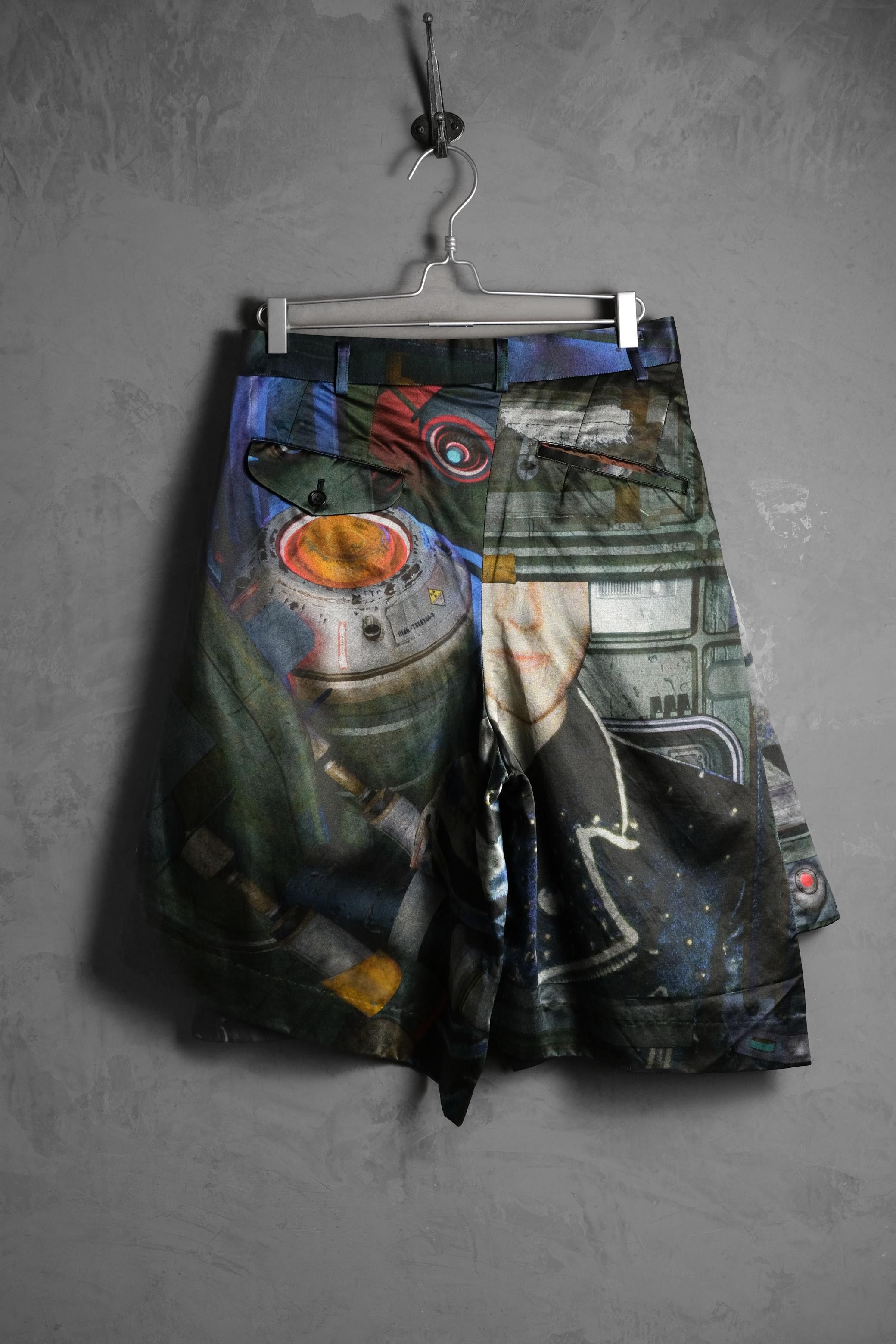 Comme des Garcons Homme Plus COMME des GARCONS HOMME PLUS Asymmetrical Print Shorts Size US 31 - 5 Thumbnail