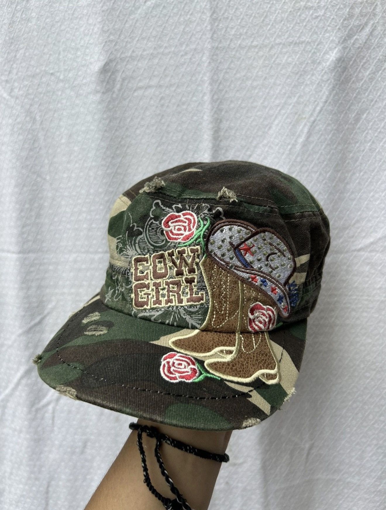 Japanese Brand Distressed camo cowboy girl hats Size ONE SIZE - 1 Thumbnail