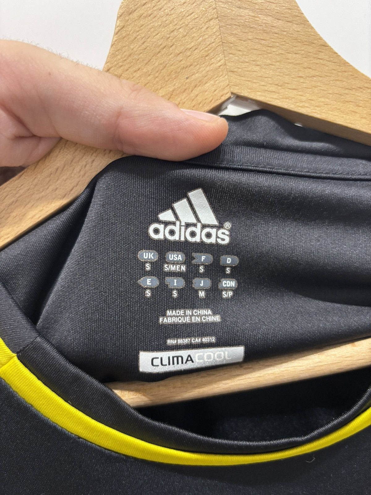 Adidas Adidas Chelsea Londyn 12/13 Third Kit r s football Soccer Size US S / EU 44-46 / 1 - 5 Thumbnail