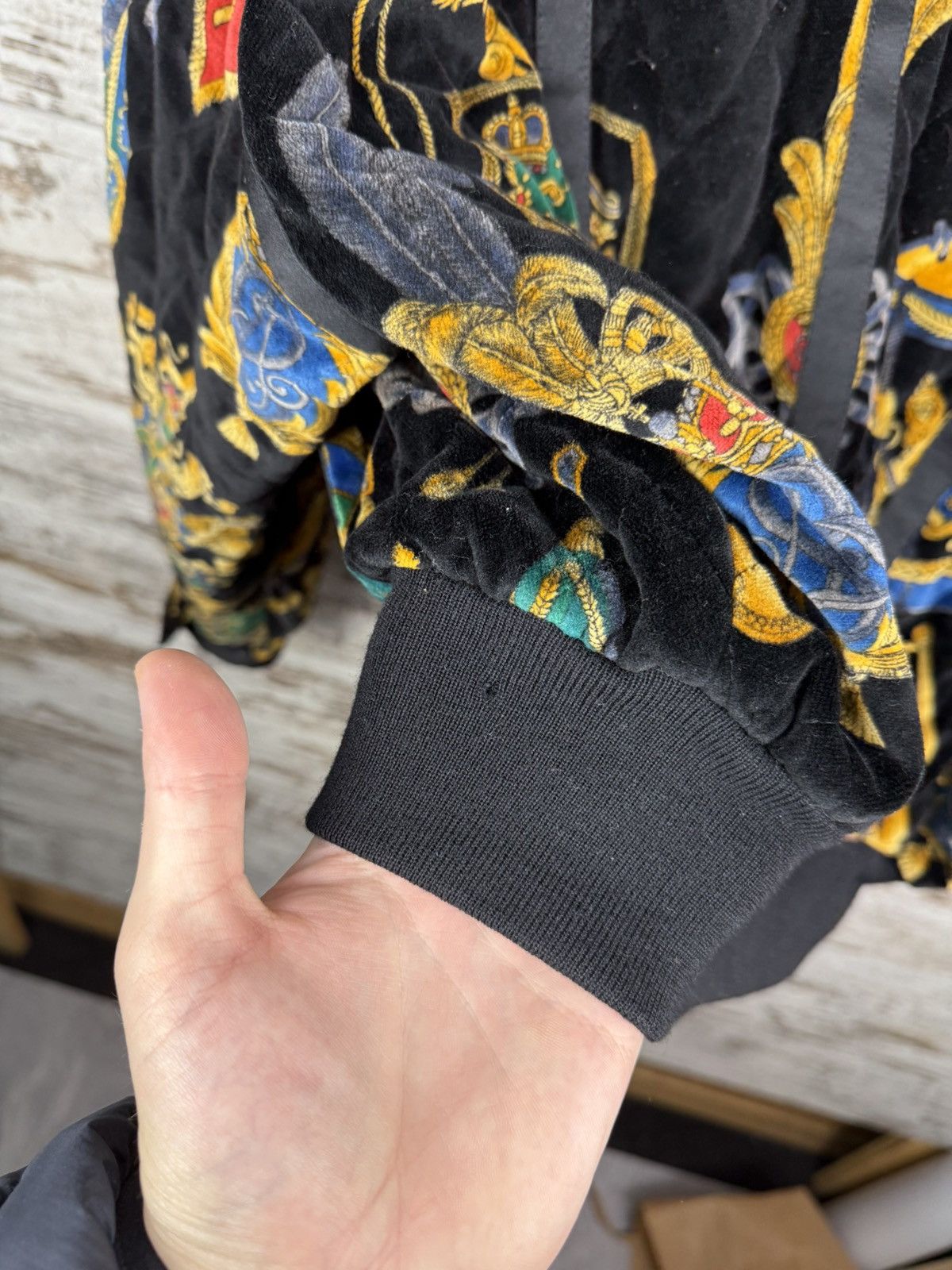 Escada Escada by Margaretha Ley 1980's Multi Printed Velvet Jacket Size XS / US 0-2 / IT 36-38 - 15 Thumbnail