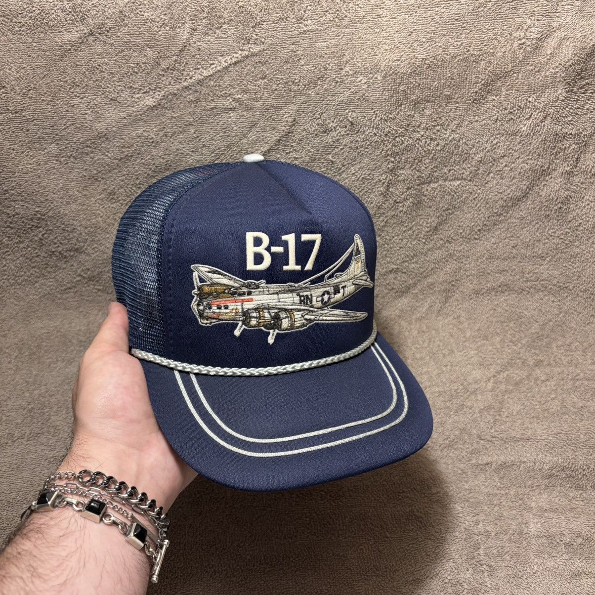 Vintage Vintage B17 Bomber SnapBack Trucker Hat Military Army 80s Size ONE SIZE - 1 Thumbnail