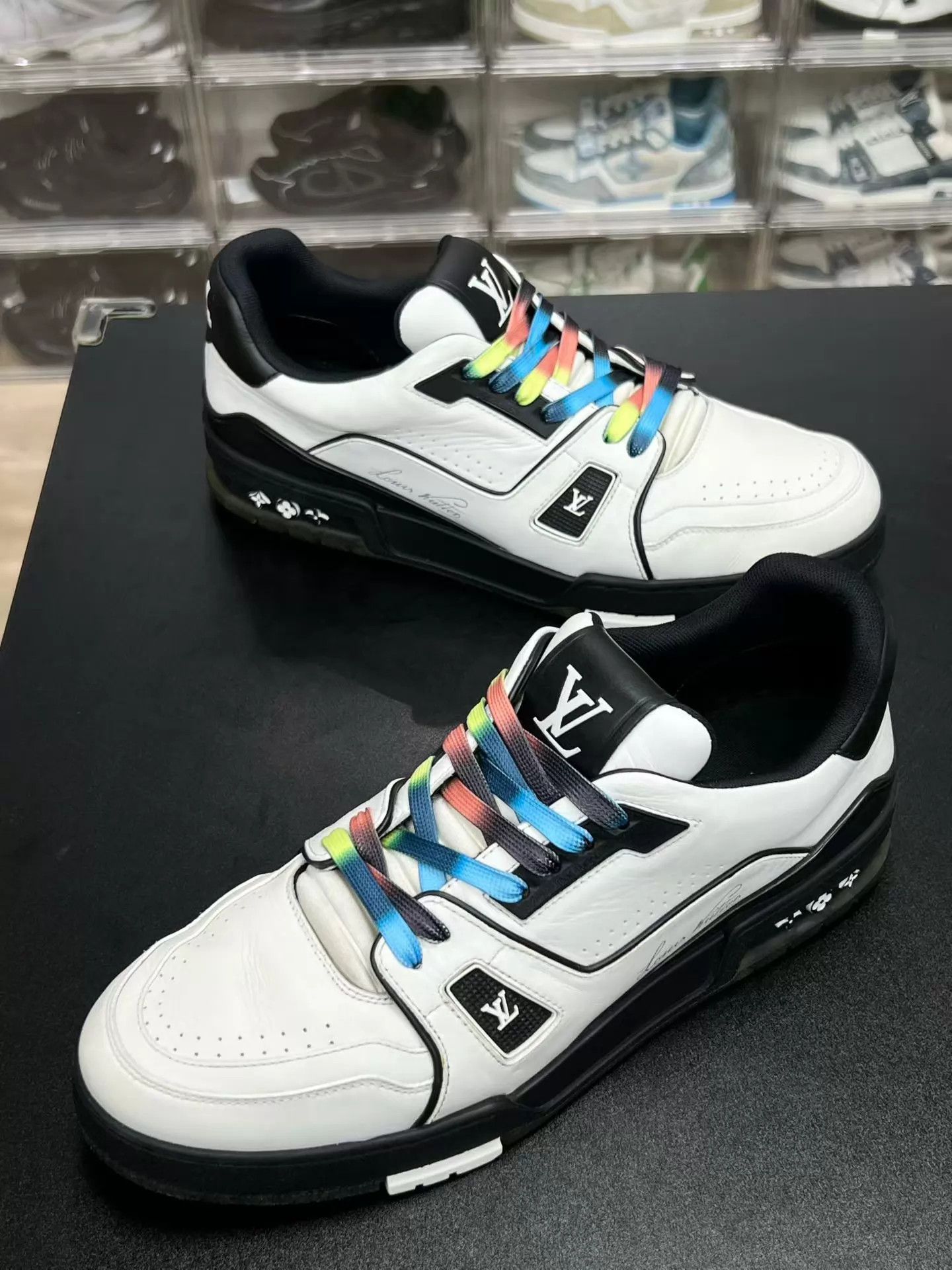 Louis Vuitton LV TRAINER White Black Multicolor UK9 43 Size US 10 / EU 43 - 1 Thumbnail