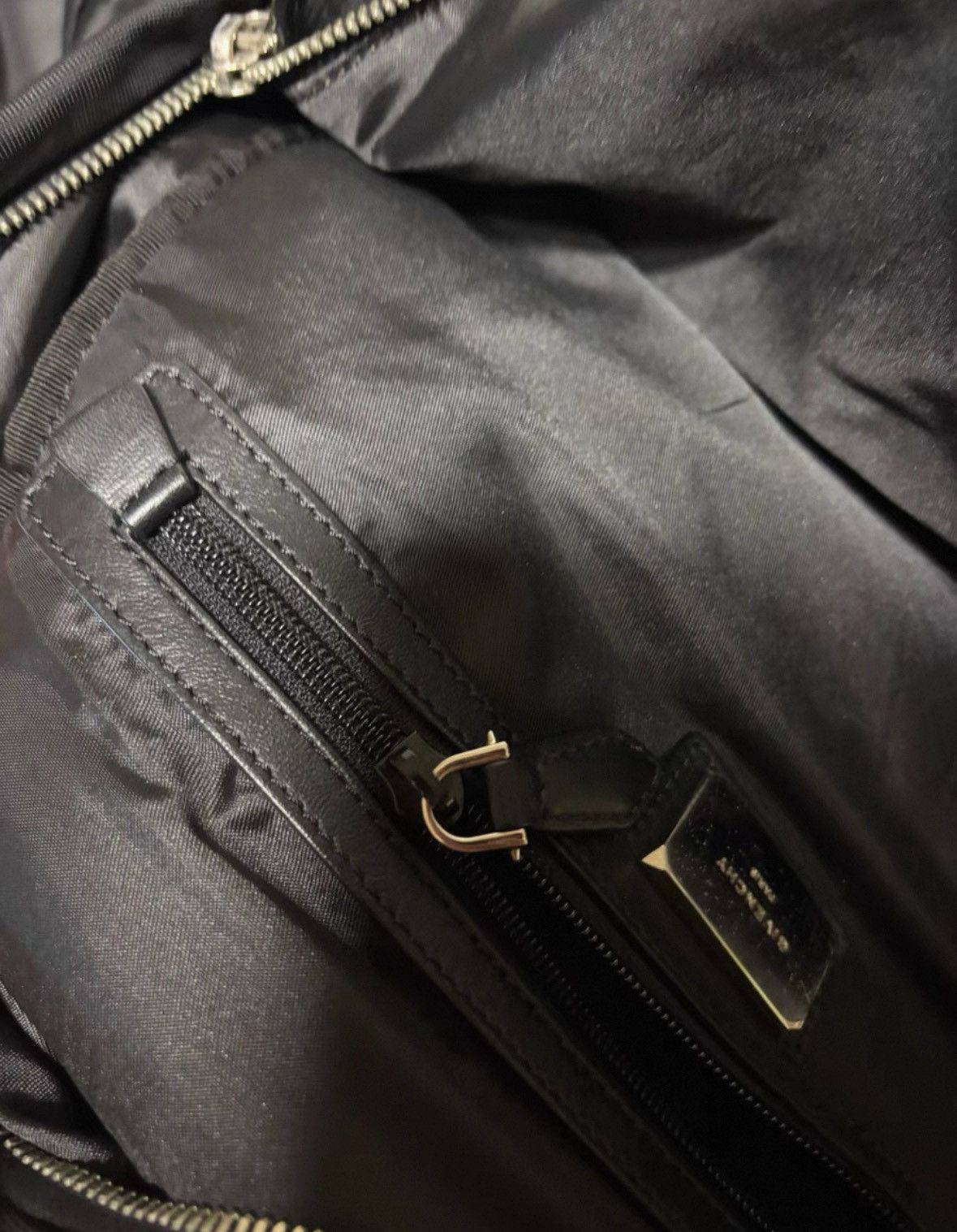 Givenchy Givenchy Big Shark Popular Backpack Size ONE SIZE - 7 Thumbnail
