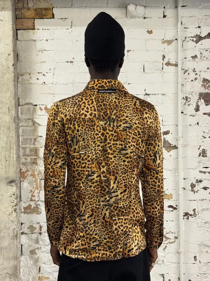 Just Cavalli AW2020 Cavalli Leopard Print Silk Savage Shirt Size US S / EU 44-46 / 1 - 2 Thumbnail