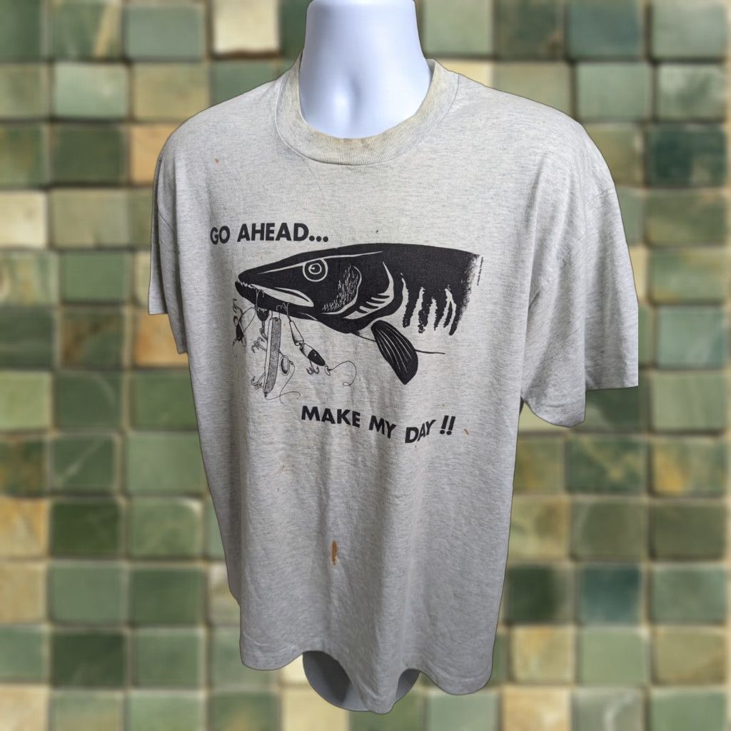 Fruit Of The Loom VINTAGE 90s Go Ahead Make My Day Fishing T-Shirt XL USA Made Single Stitch T7S Nike? Size US XL / EU 56 / 4 - 1 Thumbnail