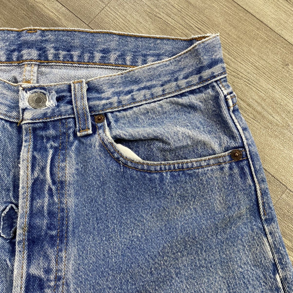 Levi's Vintage Clothing 🇺🇸1990s Vintage Levis 501 USA 30x33 #501 Blue Jeans Size US 29 - 9 Thumbnail