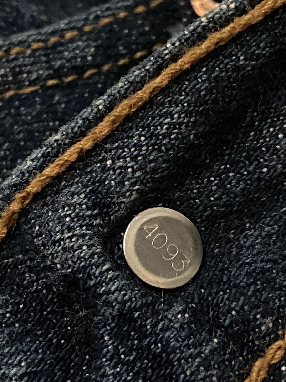 Levi's × Levi's Vintage Clothing Men Levis Vintage 501 Straight Leg Button Fly 4093 i' Size US 31 - 12 Thumbnail