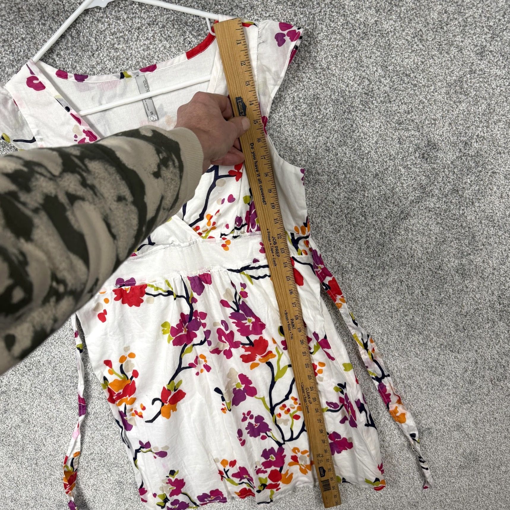 Old Navy Old Navy Sundress Womens 8 White Multicolor Floral V-Neck Cap Sleeve Lined Short Sundress Summer Boho Dress Size M / US 6-8 / IT 42-44 - 2 Thumbnail