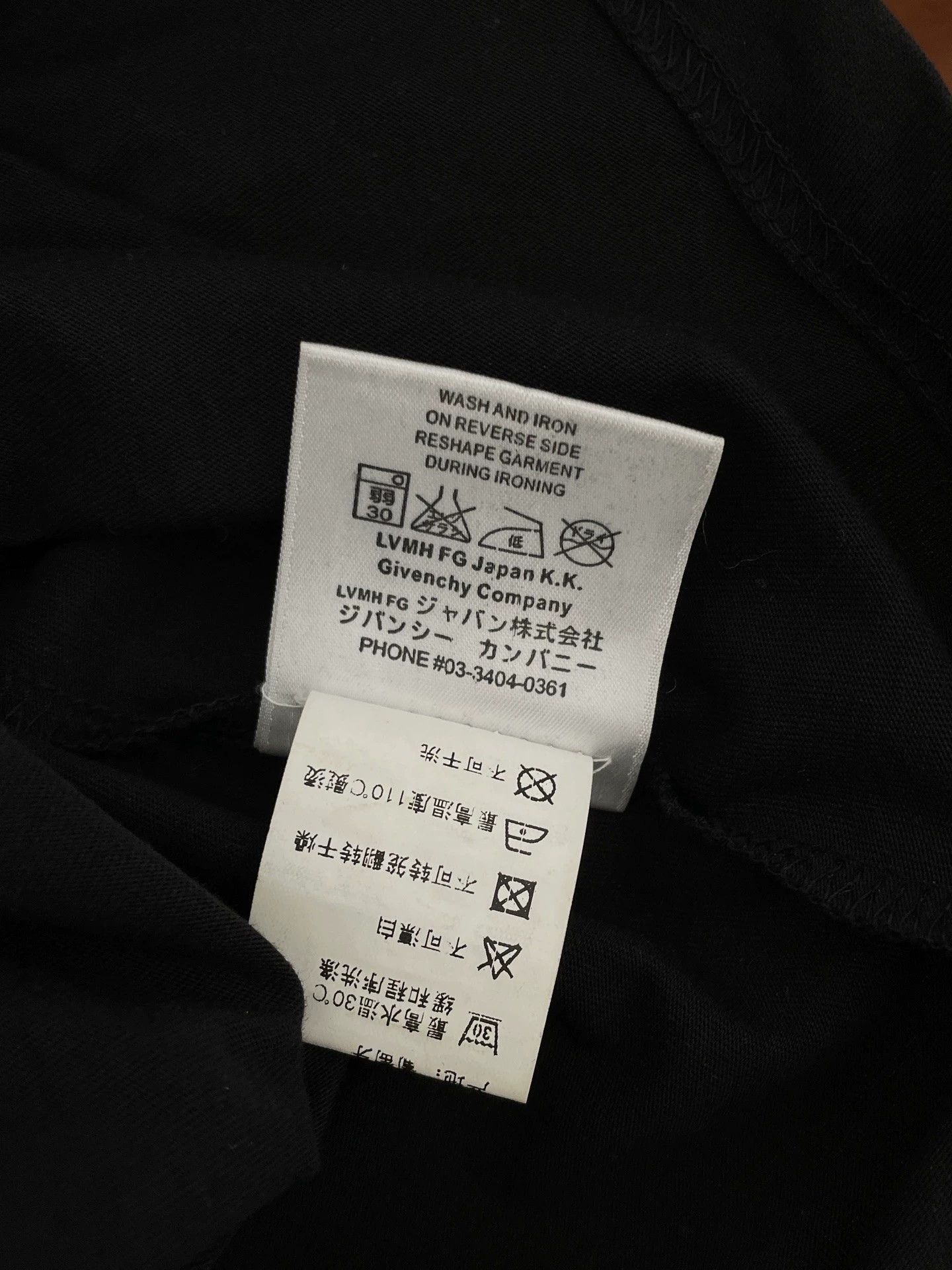 Givenchy Givenchy Black Shark Star Print T-Shirt M Size US M / EU 48-50 / 2 - 5 Thumbnail