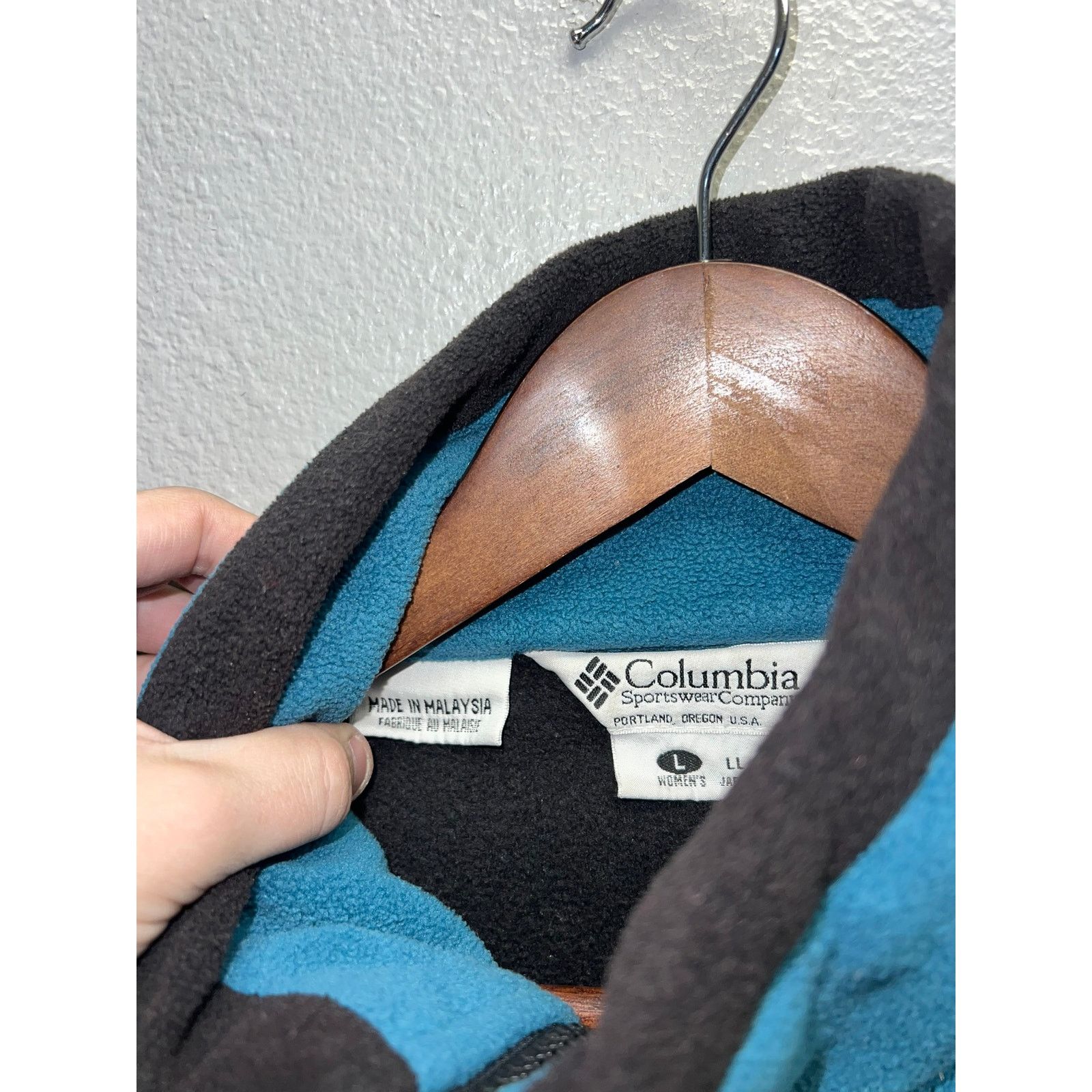 Vintage Vintage Womens Columbia Black Fleece Jacket Full Zip VTG L Size L / US 10 / IT 46 - 7 Thumbnail