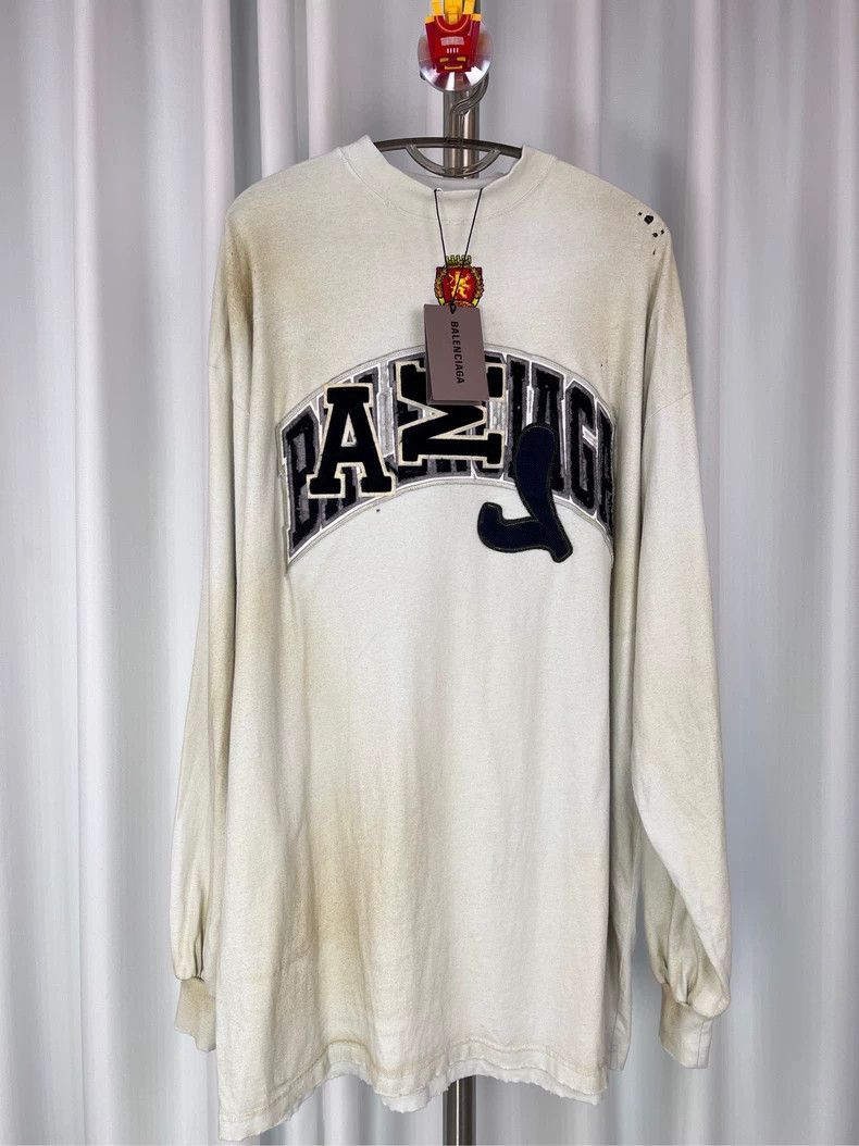 Balenciaga Balenciaga Mud stains Manchester United, old washing destr Size US M / EU 48-50 / 2 - 1 Thumbnail