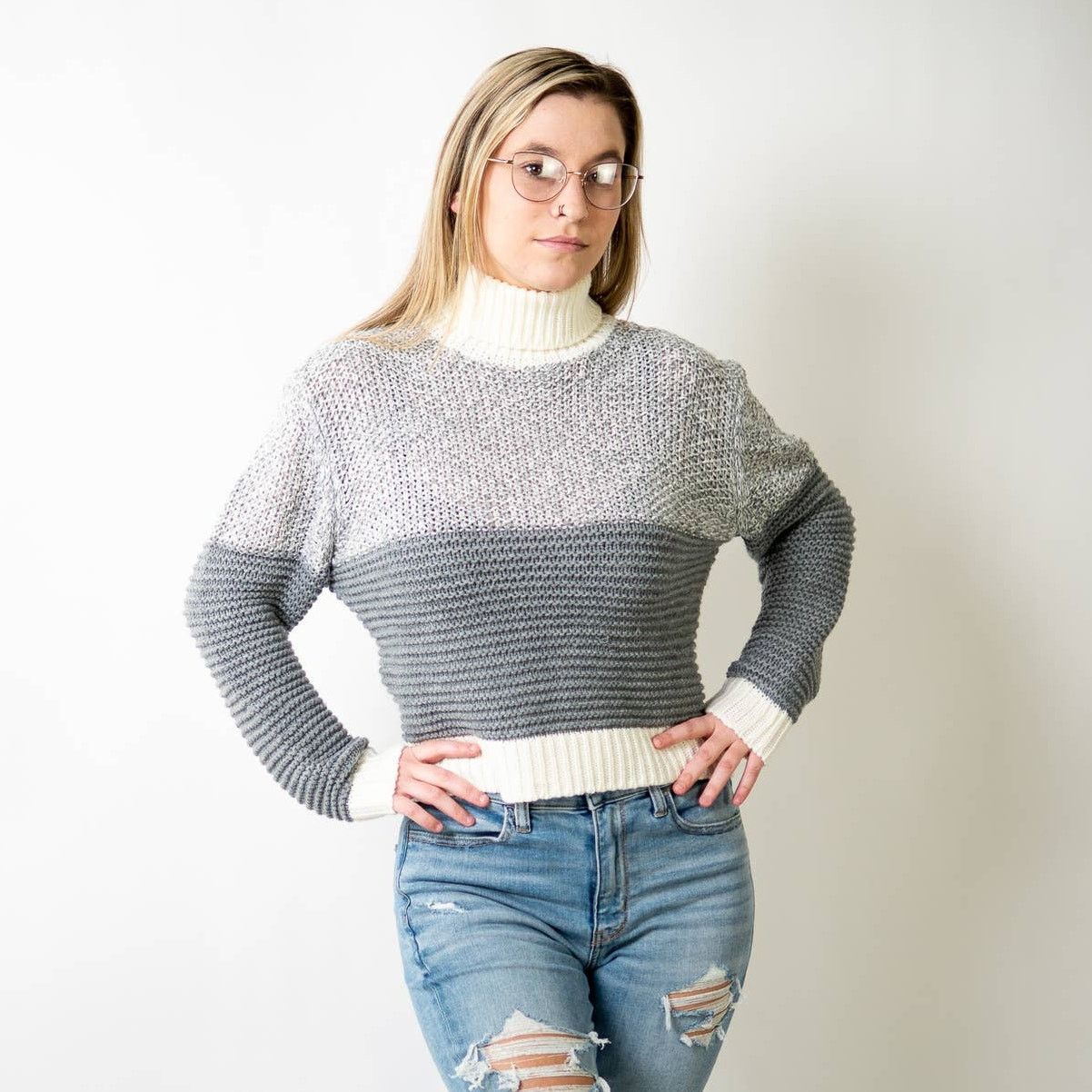 Designer Crochet Knit 2 Tone Sweater Size S / US 4 / IT 40 - 1 Thumbnail