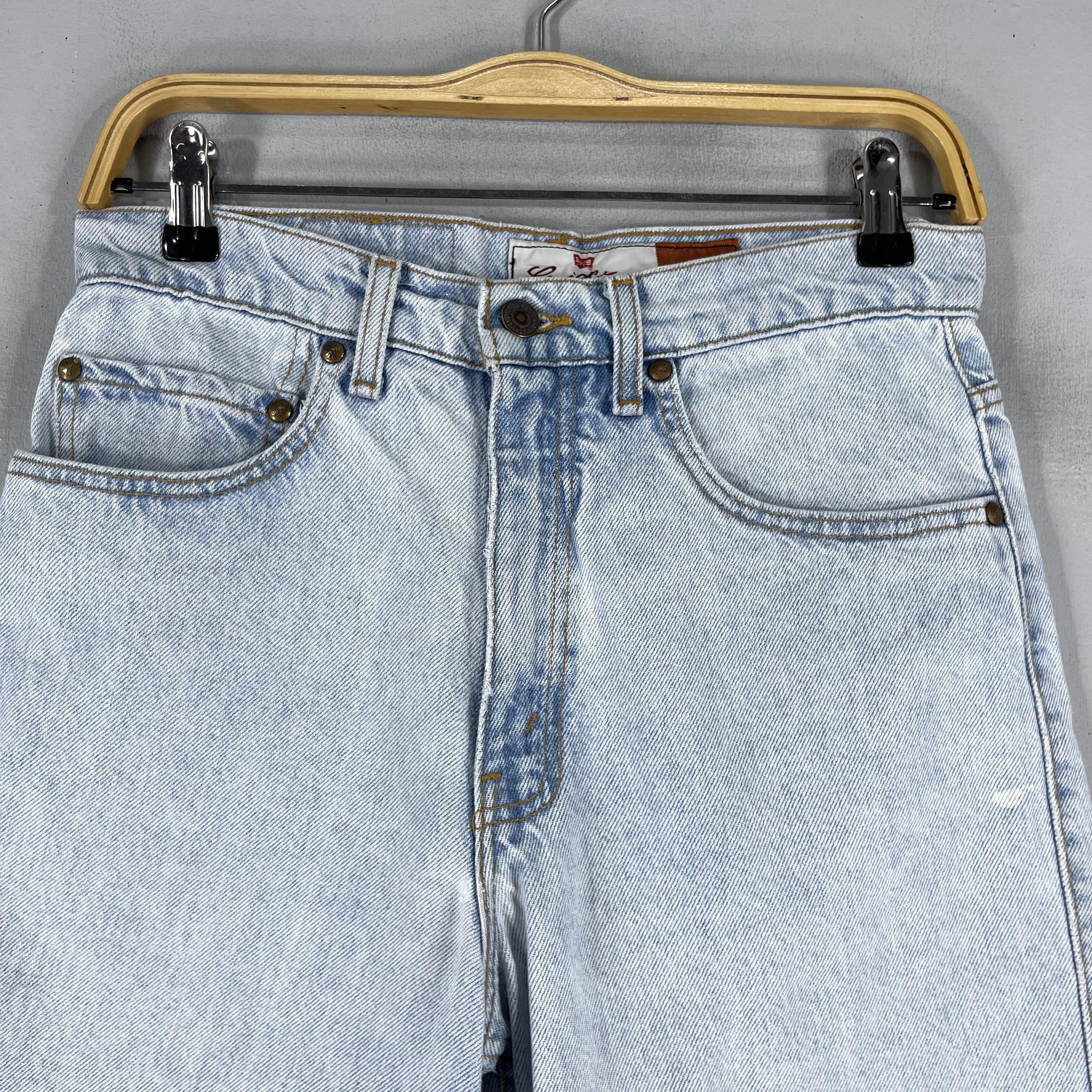 Levi's × Vintage Size 28 Vintage Levis Signature Distressed Ripped Short Size US 28 / EU 44 - 2 Thumbnail
