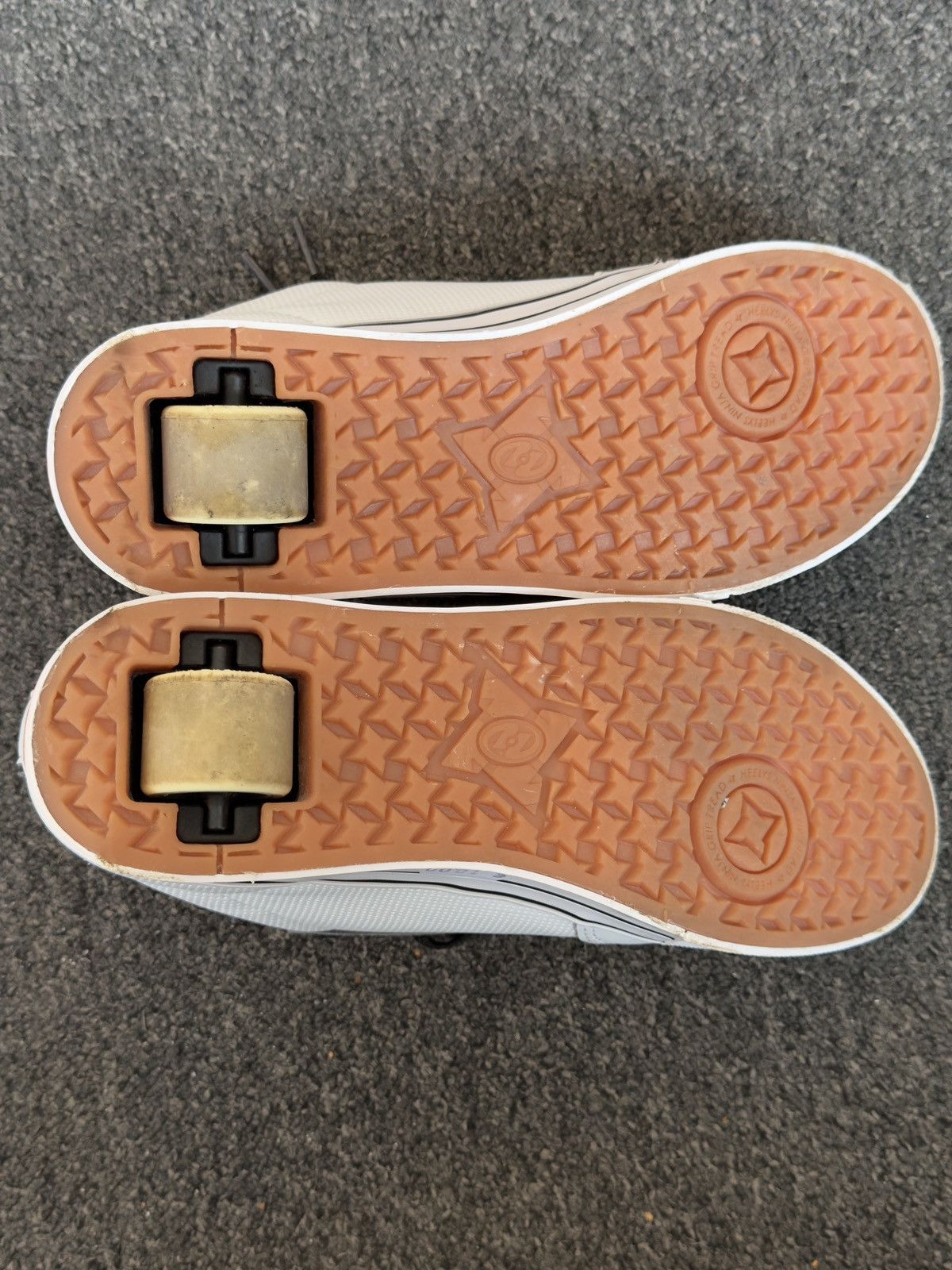 Heelys Heelys Wave Roller Shoes – Size 39 Size US 6.5 / EU 39-40 - 2 Thumbnail