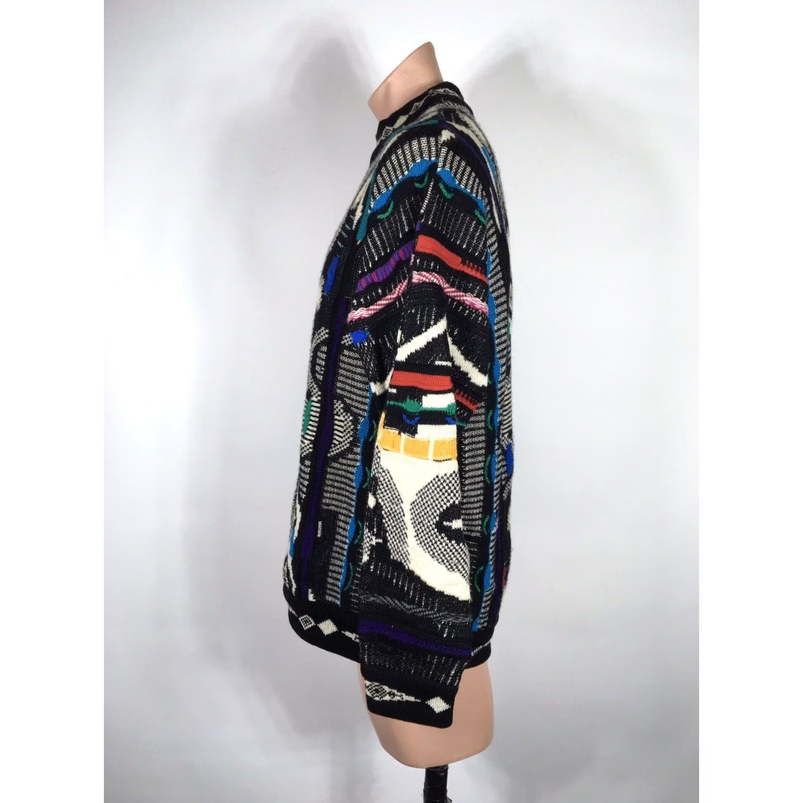 Coogi VTG 90s COOGI Australia Wool Cosby BIGGIE MCGREGOR sweater L Black White Size US L / EU 52-54 / 3 - 4 Thumbnail