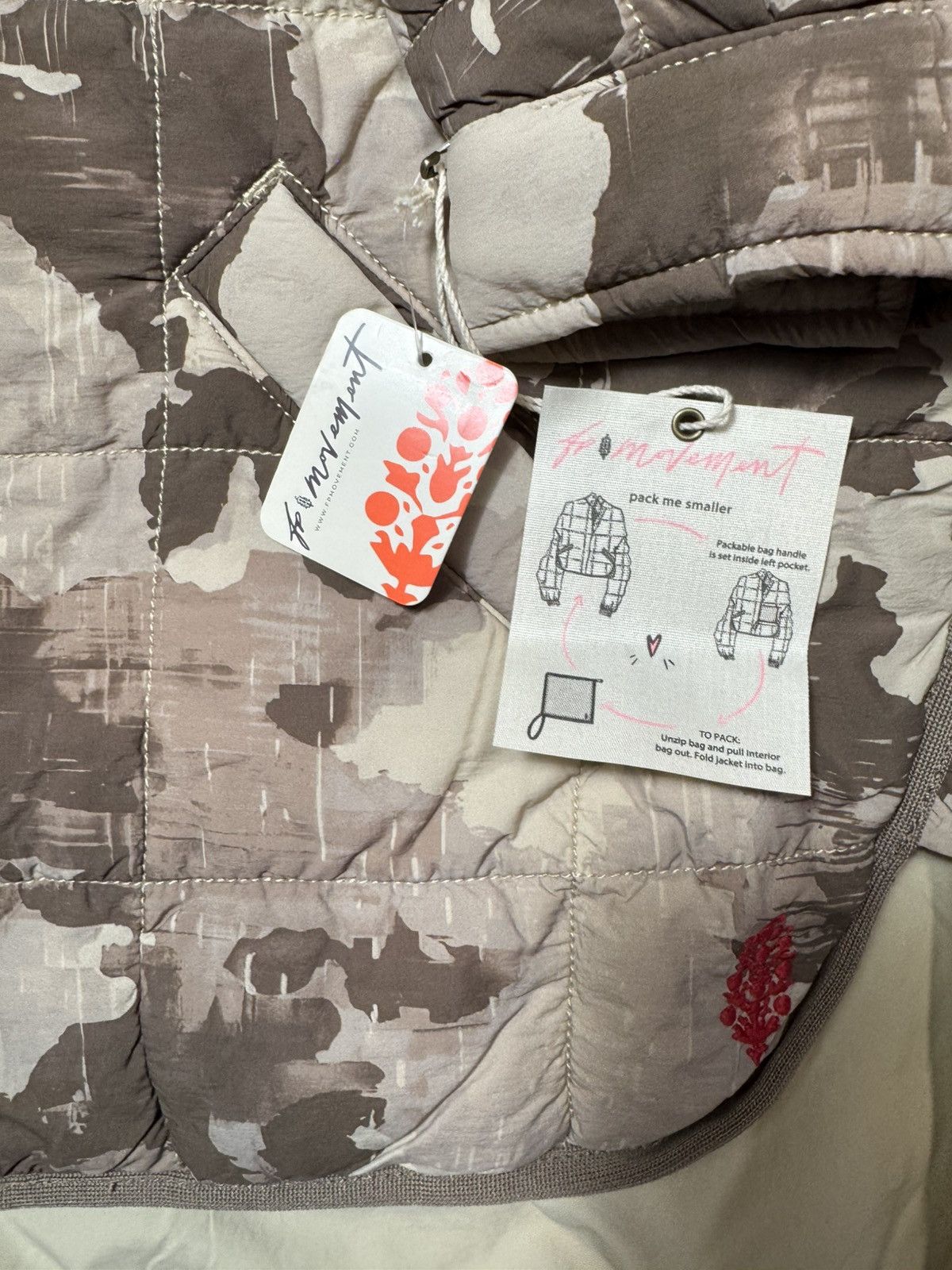 Free People NWT New $228 Free People Pippa Packable Puffer Jacket Size Size XS / US 0-2 / IT 36-38 - 8 Thumbnail