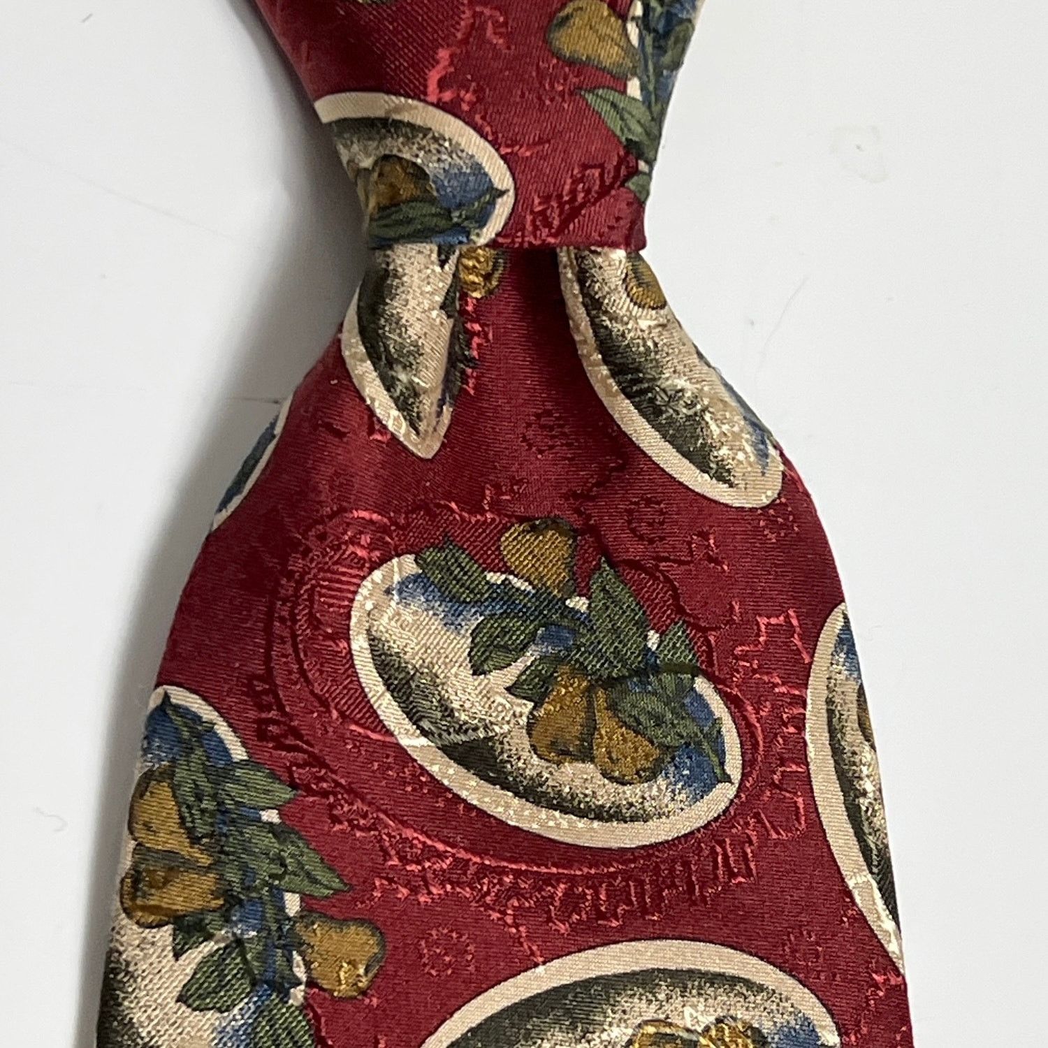 Burberry Burberrys Of London Men's Tie USA Made Red 100% Silk Vintage Size ONE SIZE - 1 Thumbnail