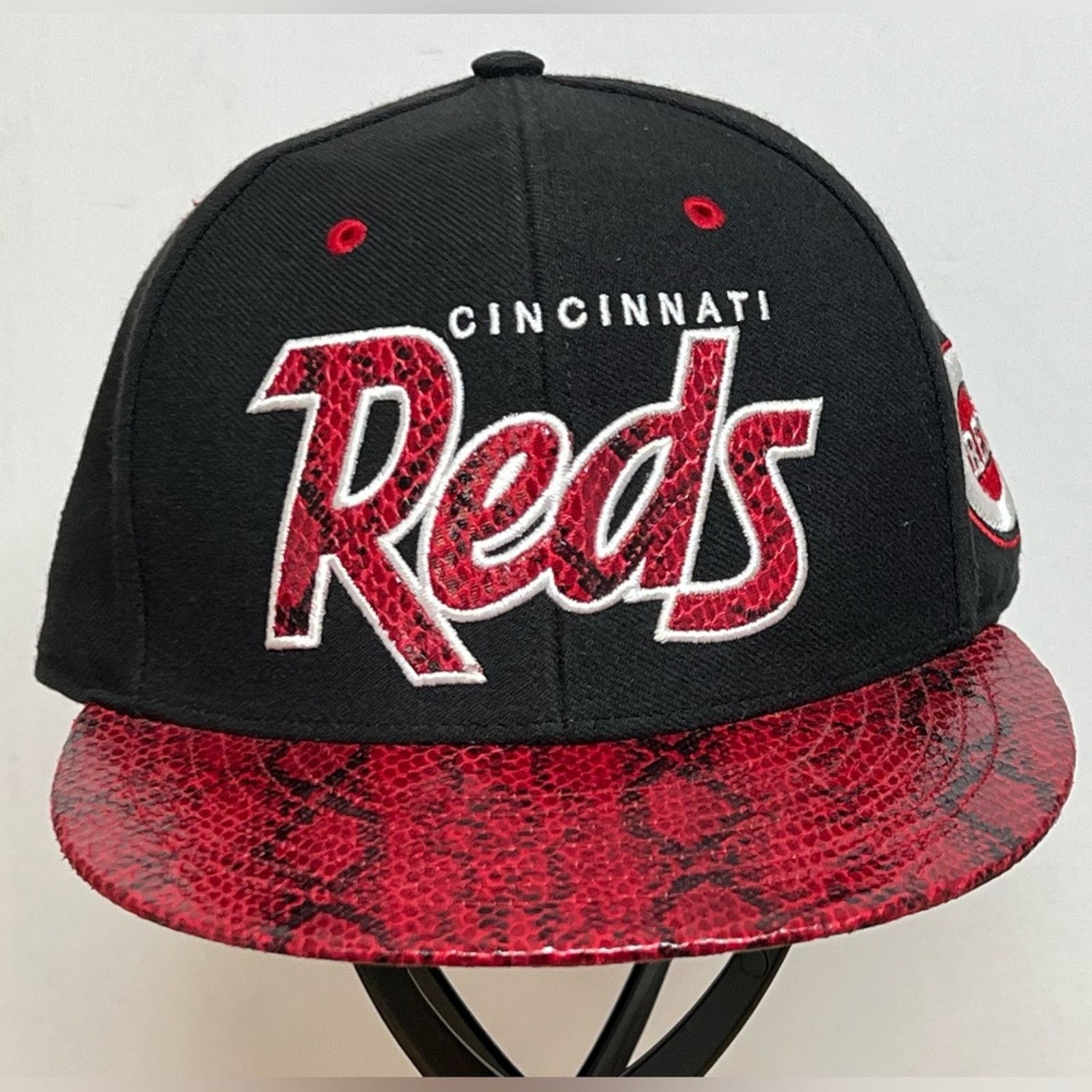 47 47 Brand Cincinnati Reds Snapback Faux Snake Skin Logo MLB Size ONE SIZE - 1 Thumbnail